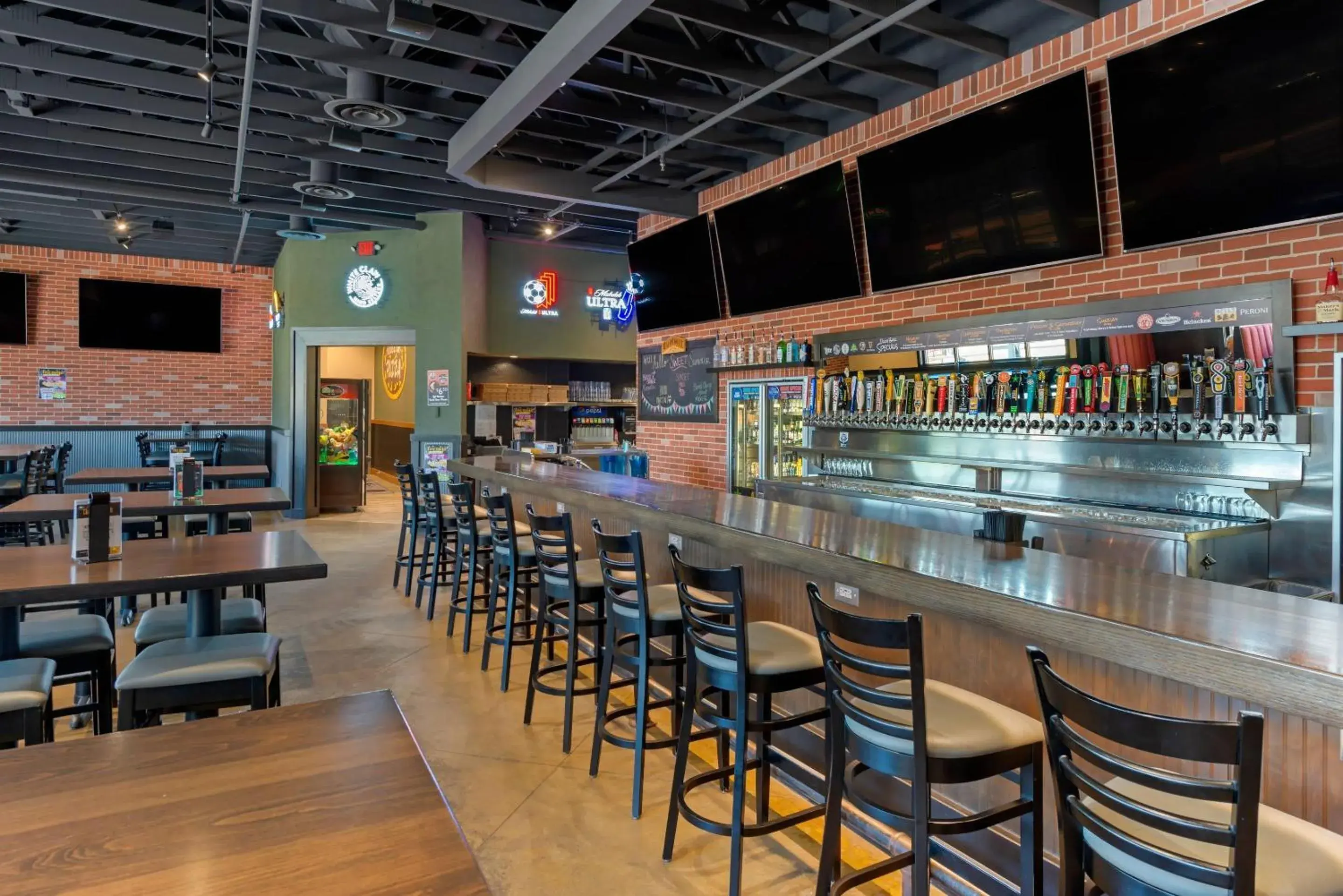 Restaurant/places to eat in Quality Inn St Cloud West Restaurant/places to eat in Quality Inn St Cloud West