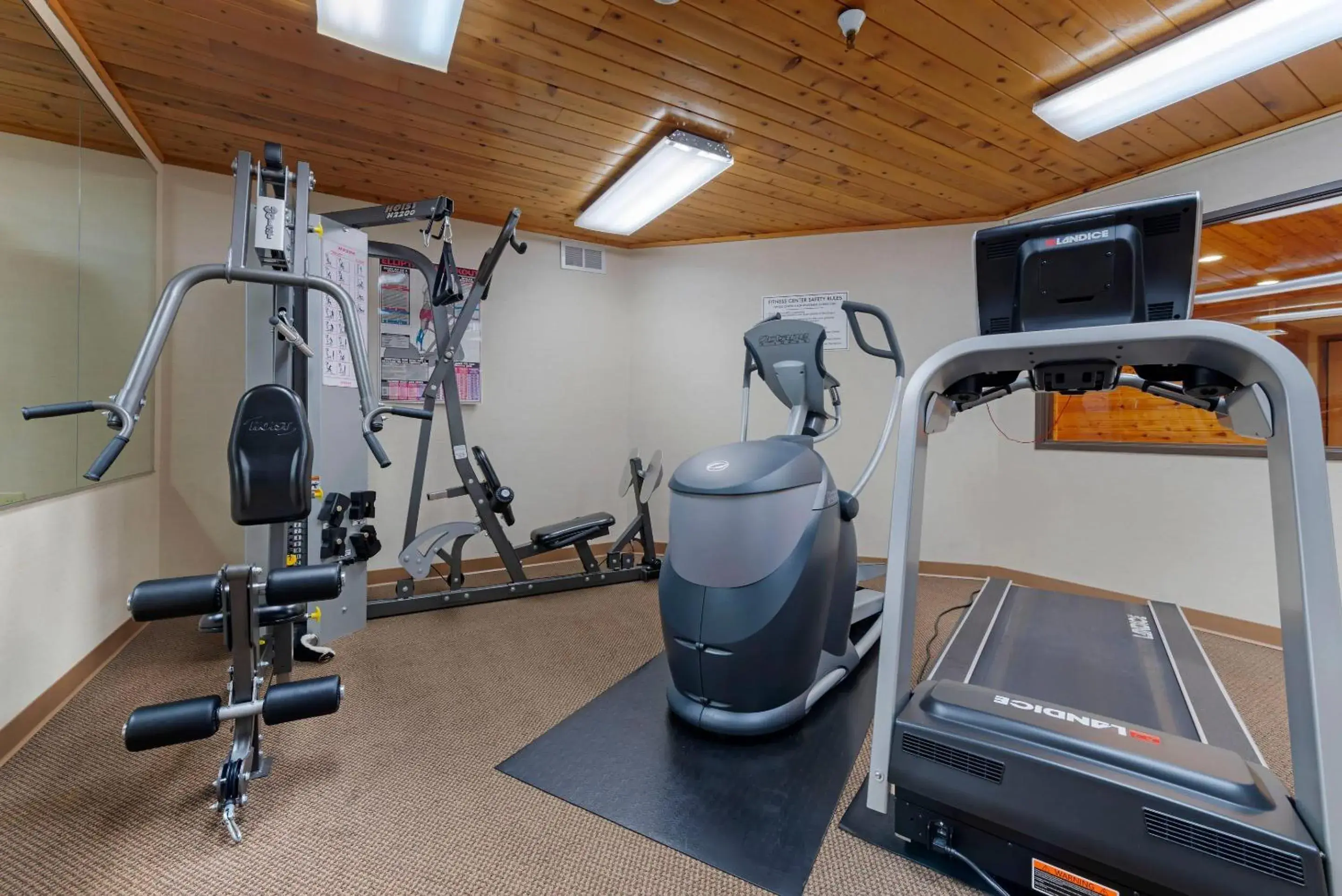 Fitness centre/facilities in Quality Inn St Cloud West Fitness centre/facilities in Quality Inn St Cloud West