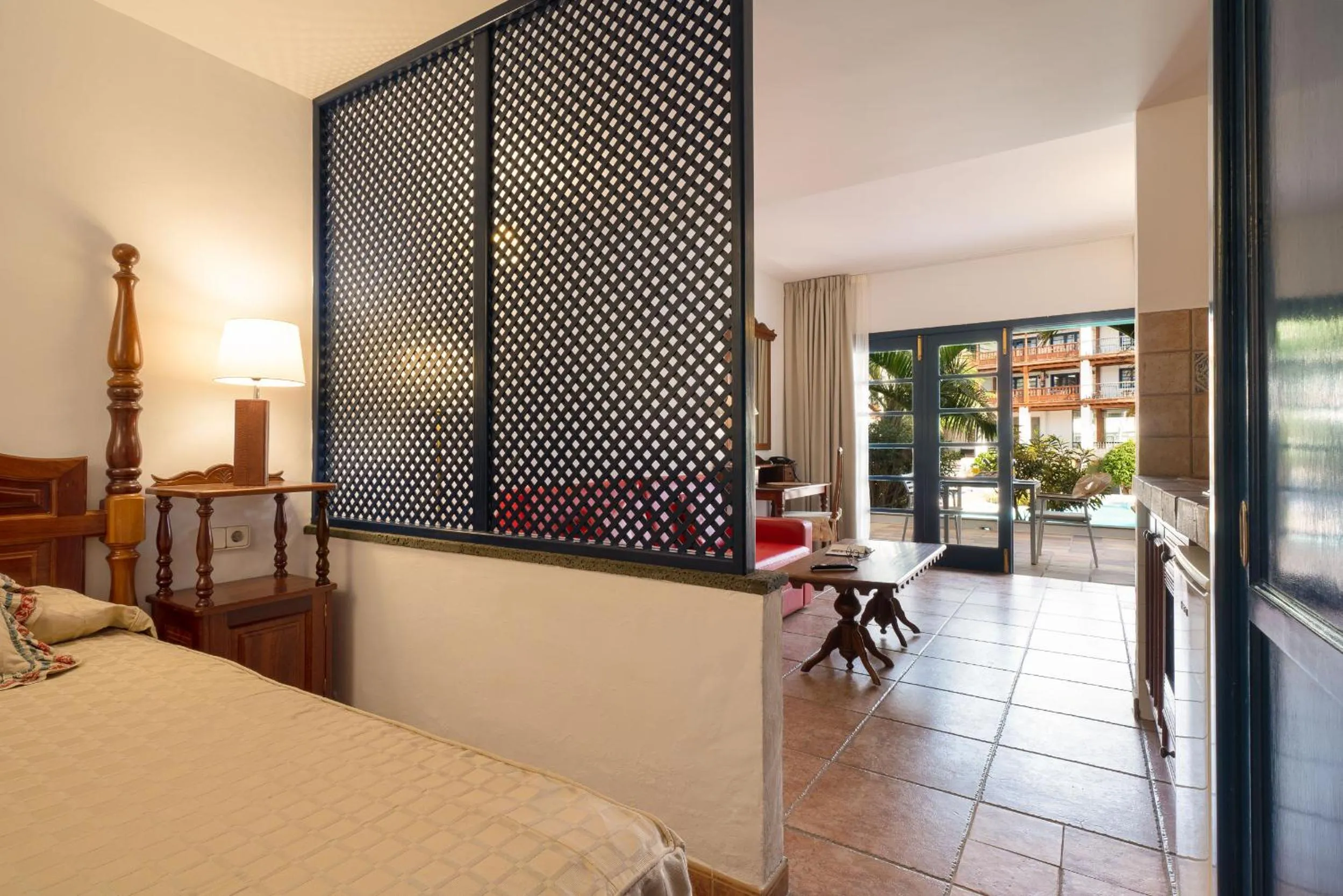 Bed in Nazaret Mansion