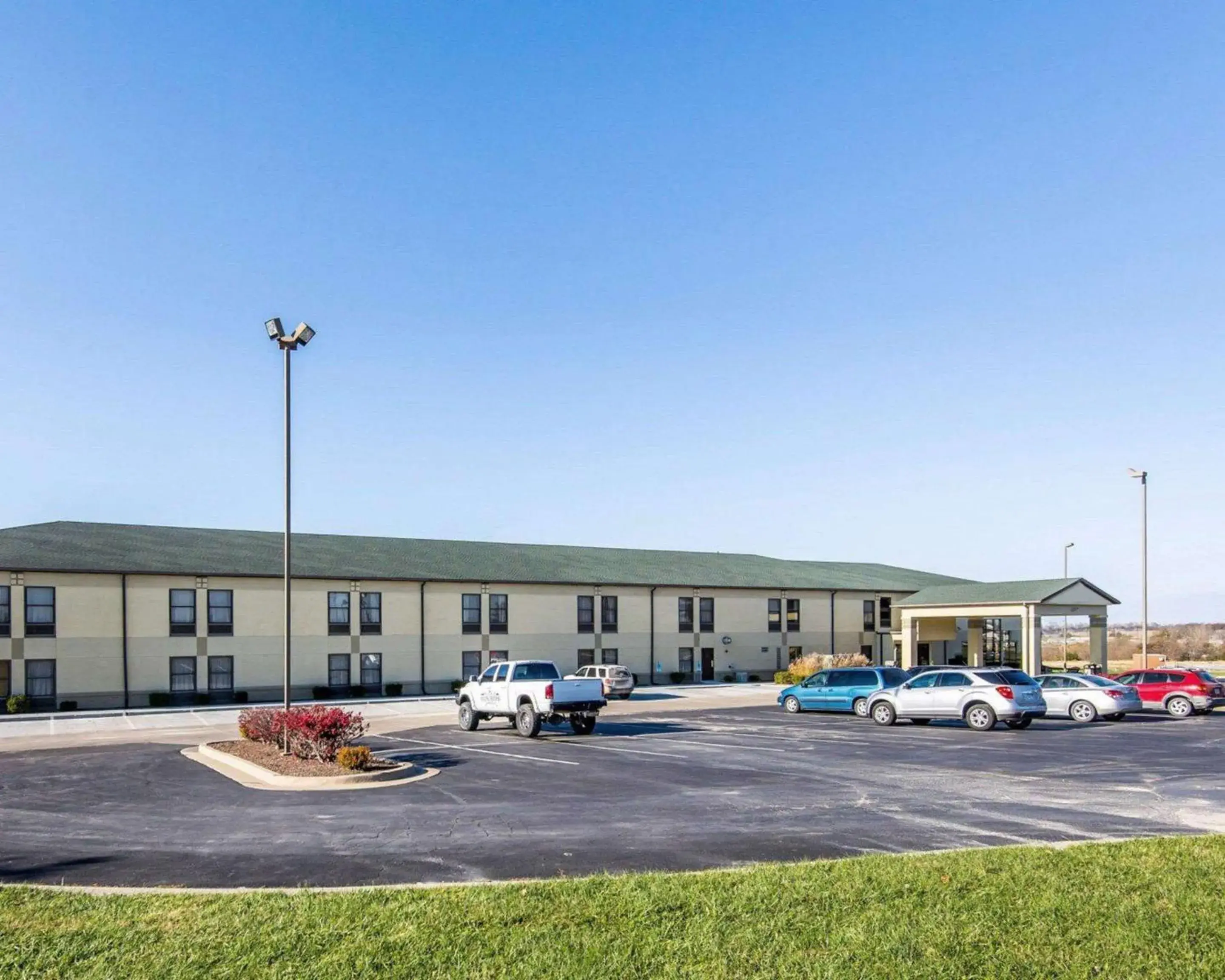 Property building in Quality Inn Cameron Property building in Quality Inn Cameron