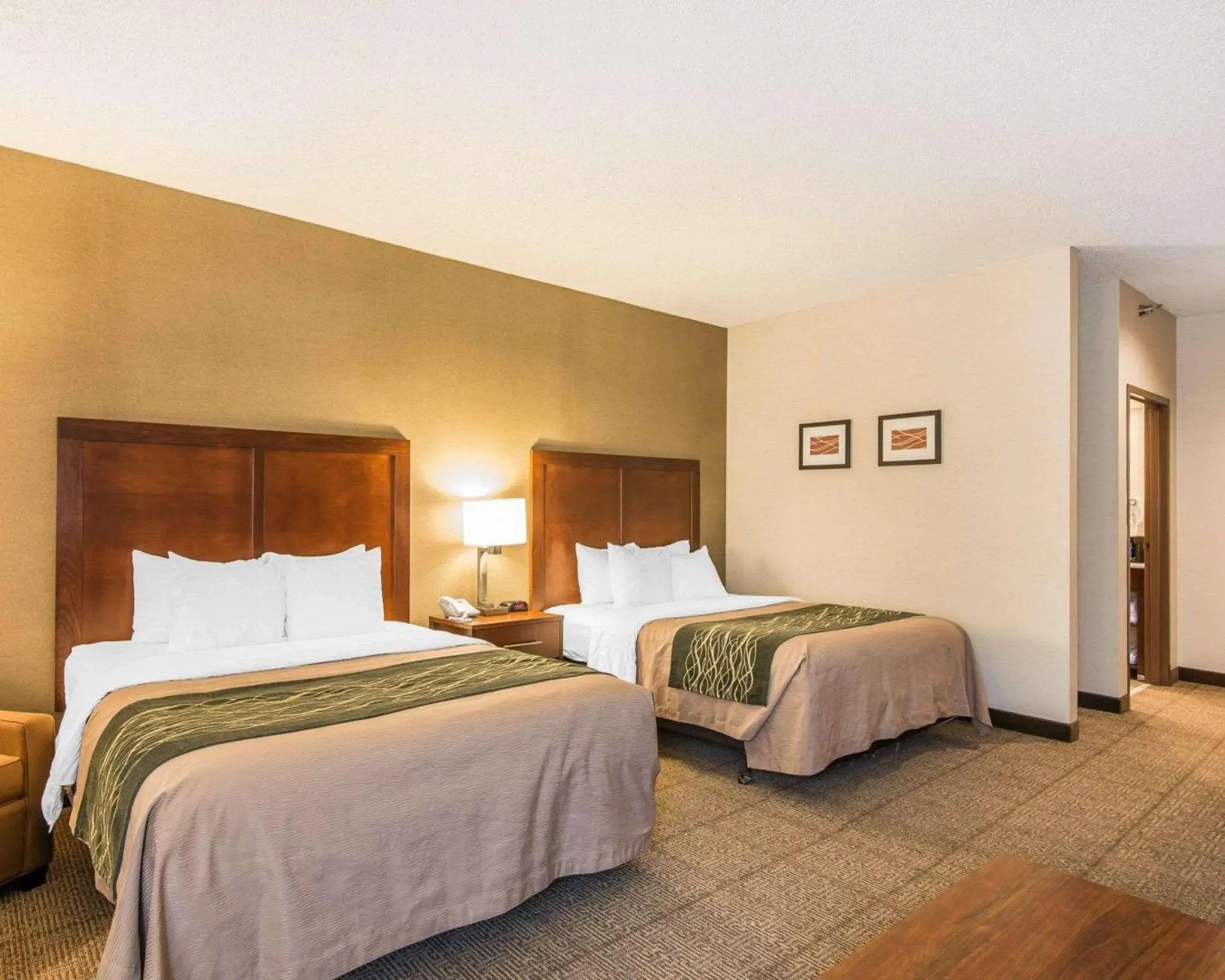 Photo of the whole room, Bed in Quality Inn Cameron Photo of the whole room, Bed in Quality Inn Cameron