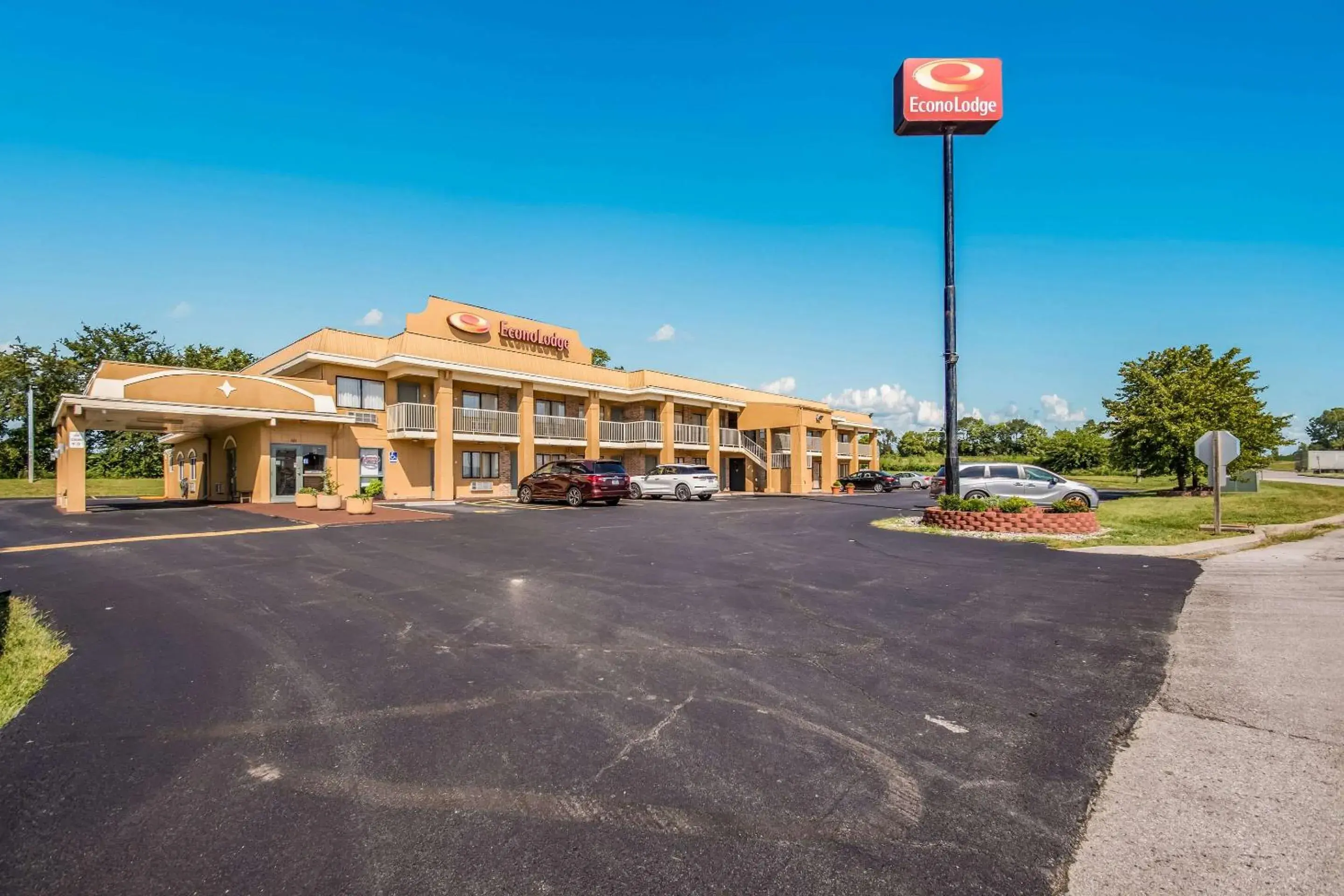 Property building in Econo Lodge Kearney - Liberty Property building in Econo Lodge Kearney - Liberty