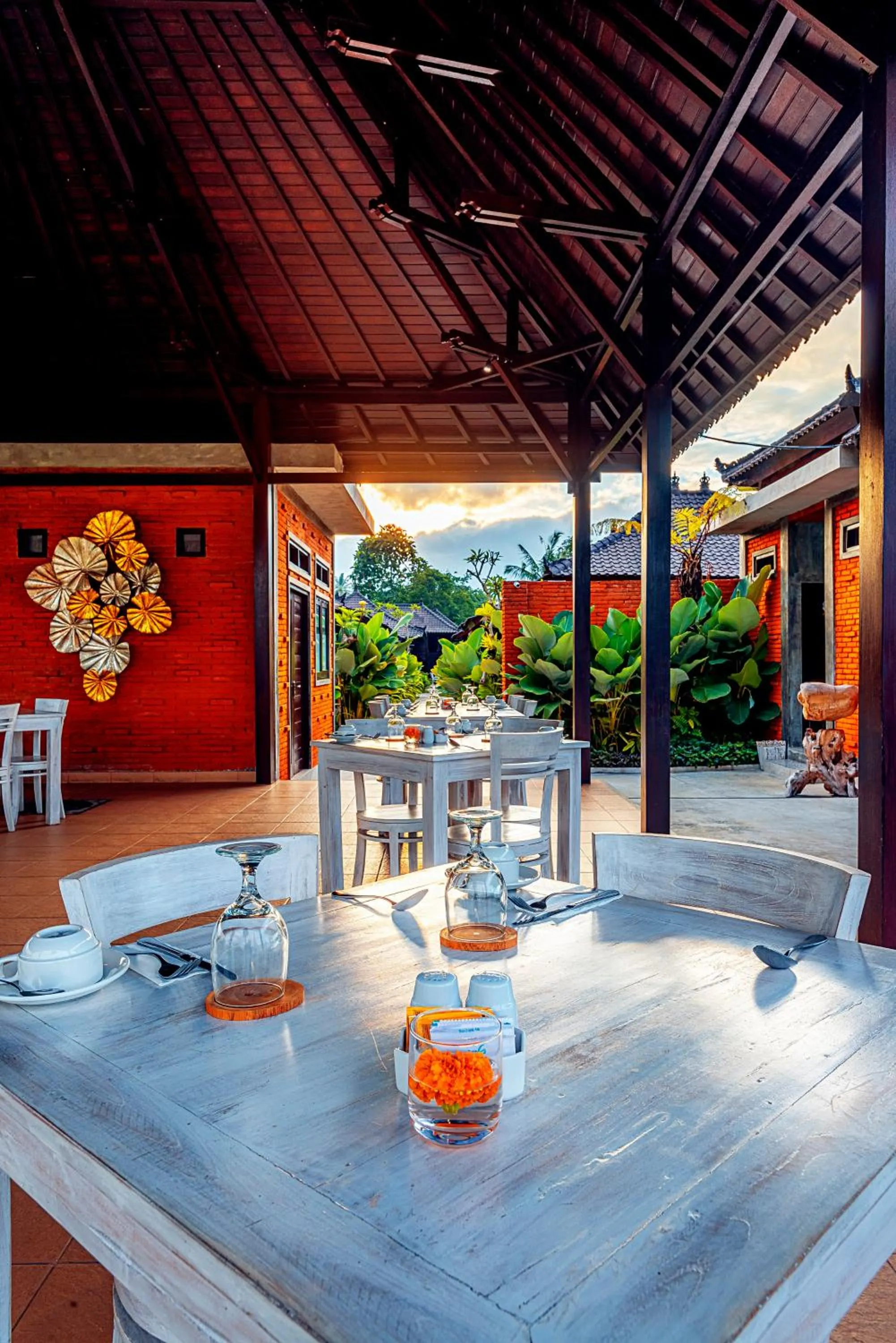 Restaurant/places to eat in Kayangan Villa Ubud