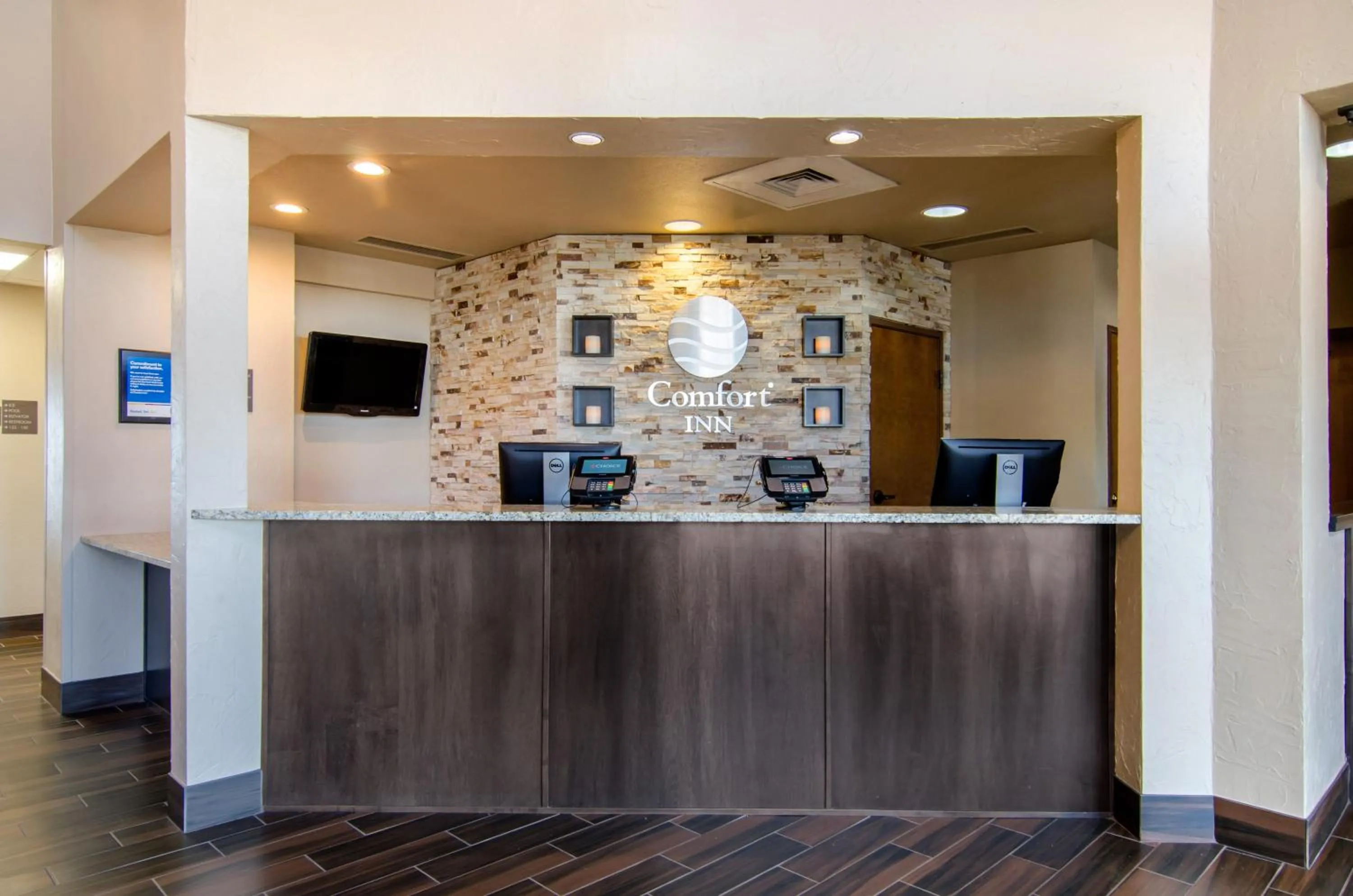 Lobby or reception in Comfort Inn St Robert-Fort Leonard Wood