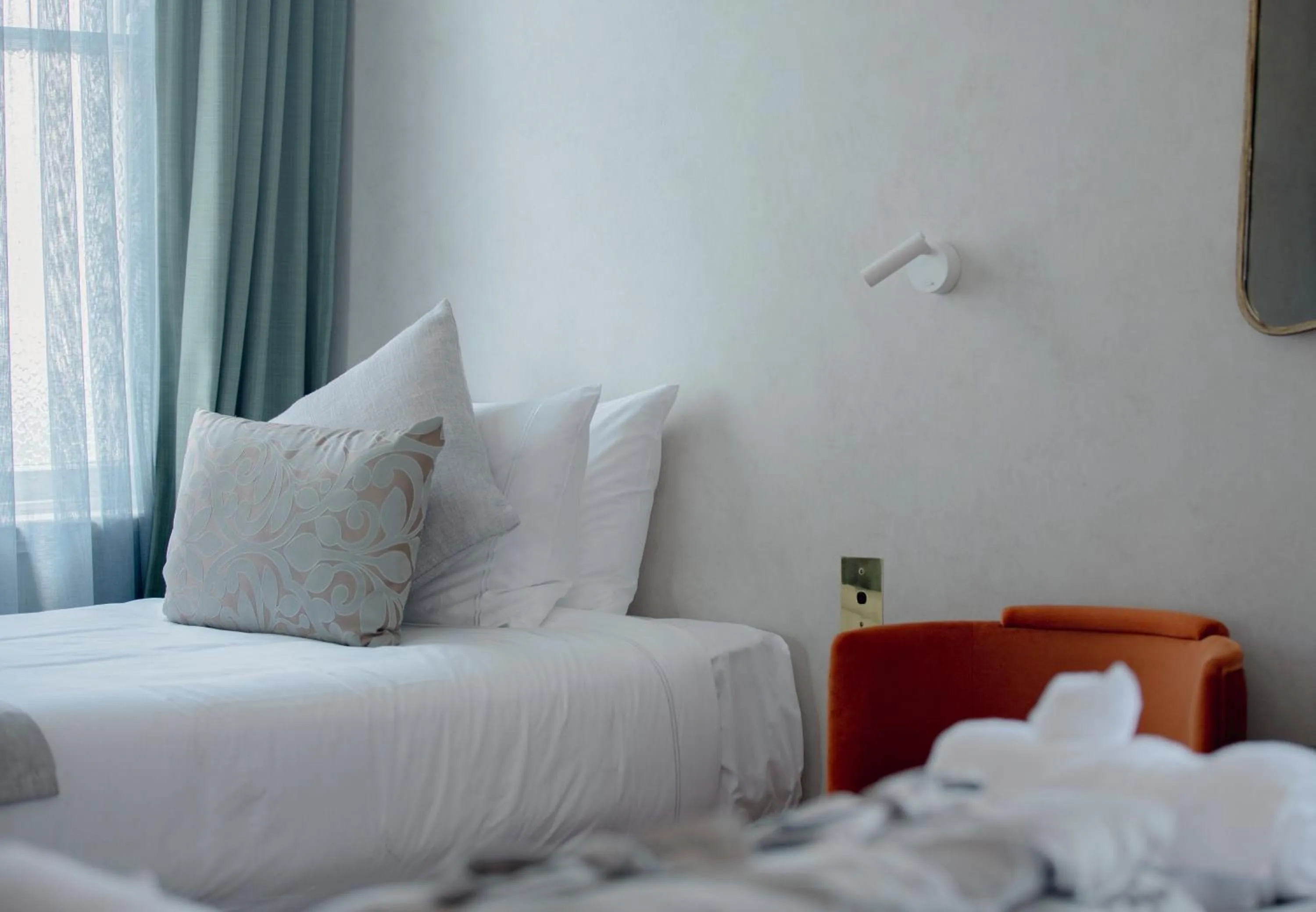 Bed in Tattersalls Hotel