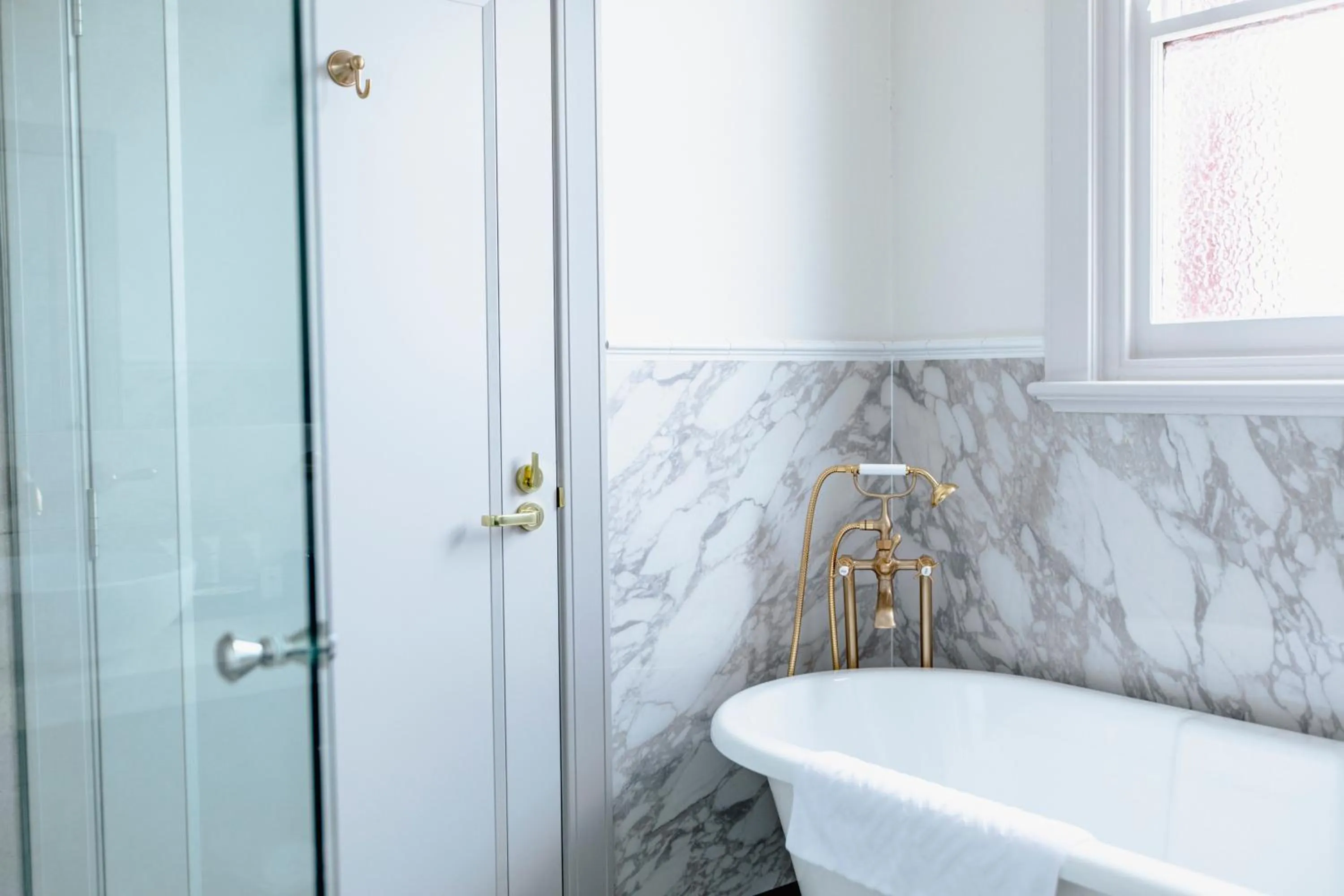 Bath in Tattersalls Hotel