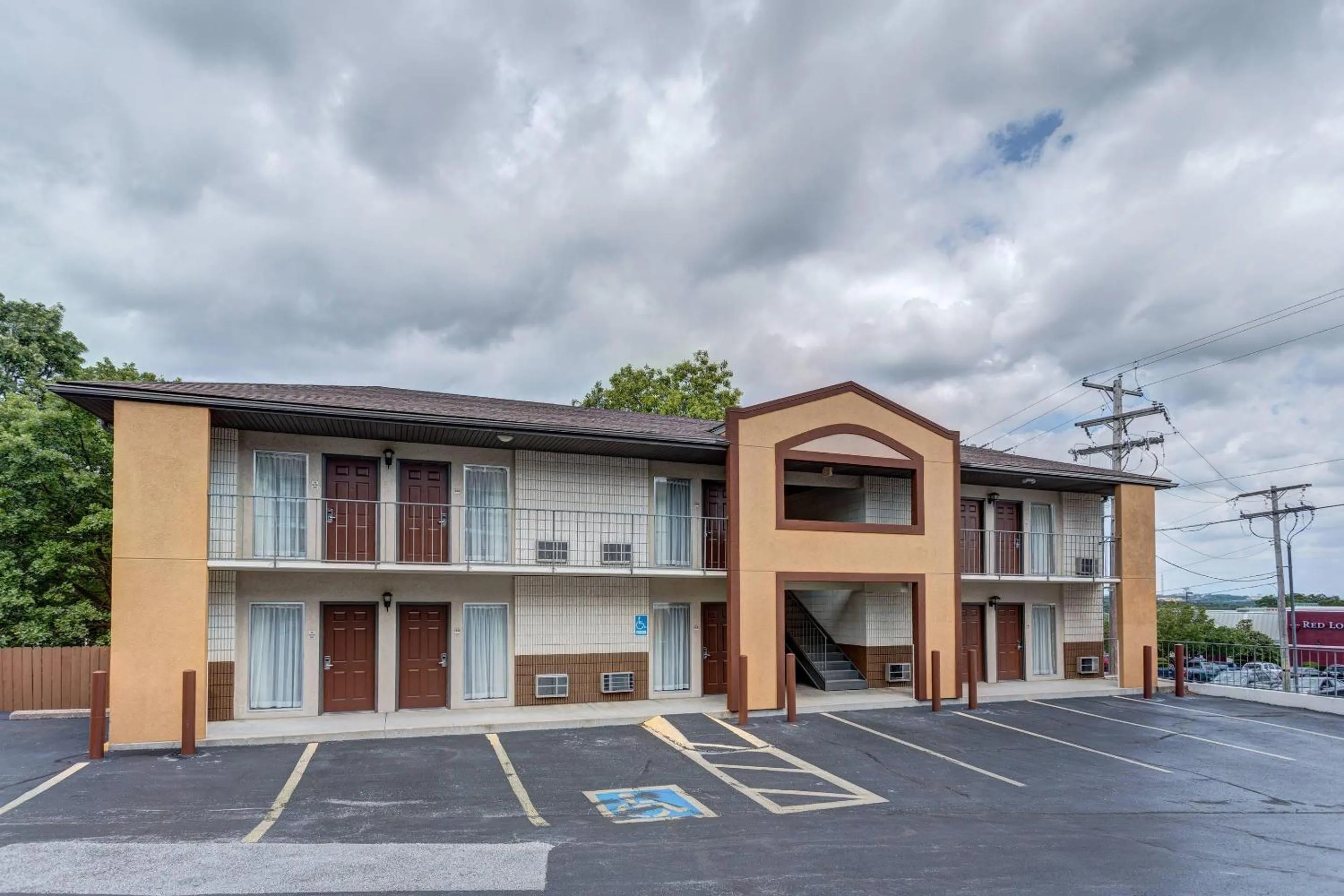 Property building in Quality Inn West