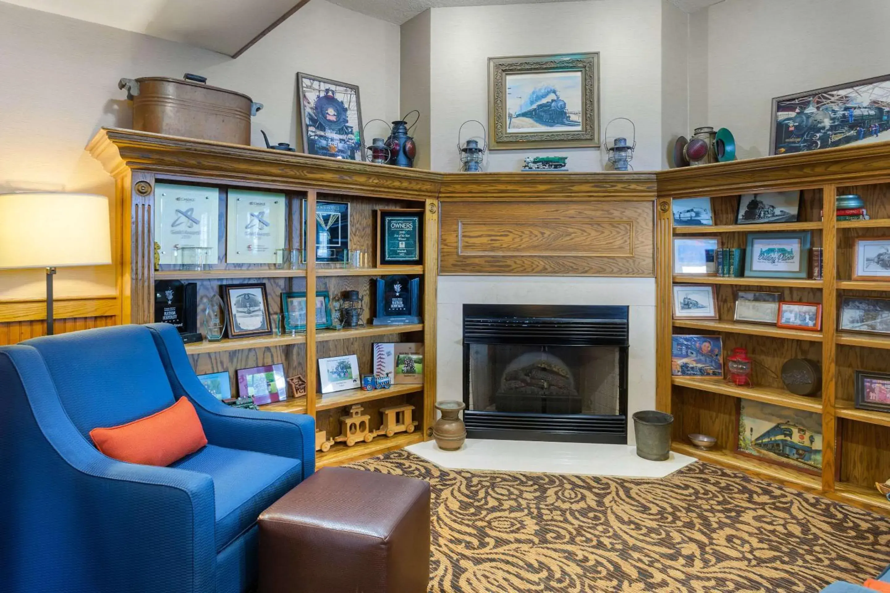 Lobby or reception in Comfort Inn Marshall Station Lobby or reception in Comfort Inn Marshall Station