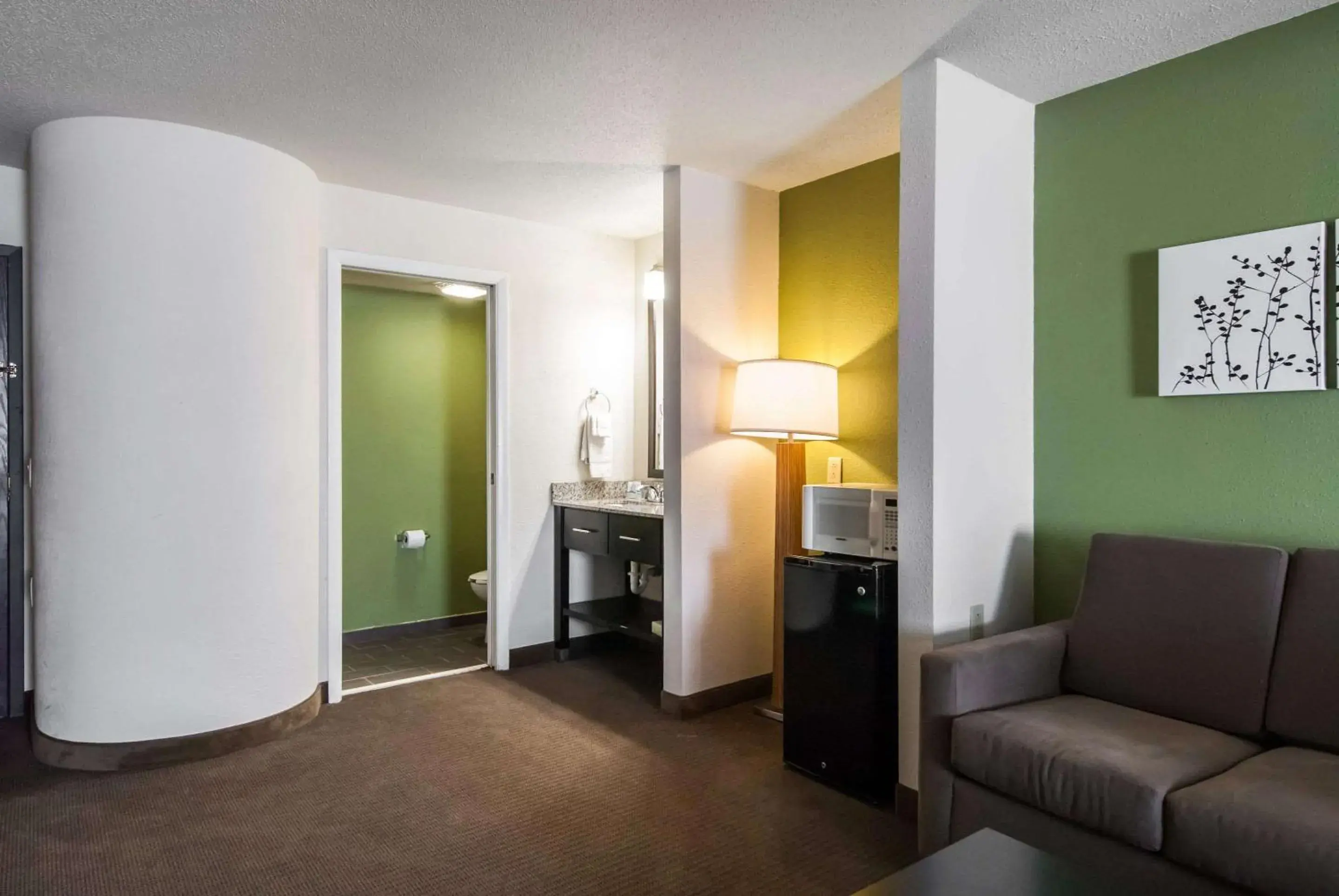 Photo of the whole room in Sleep Inn Photo of the whole room in Sleep Inn