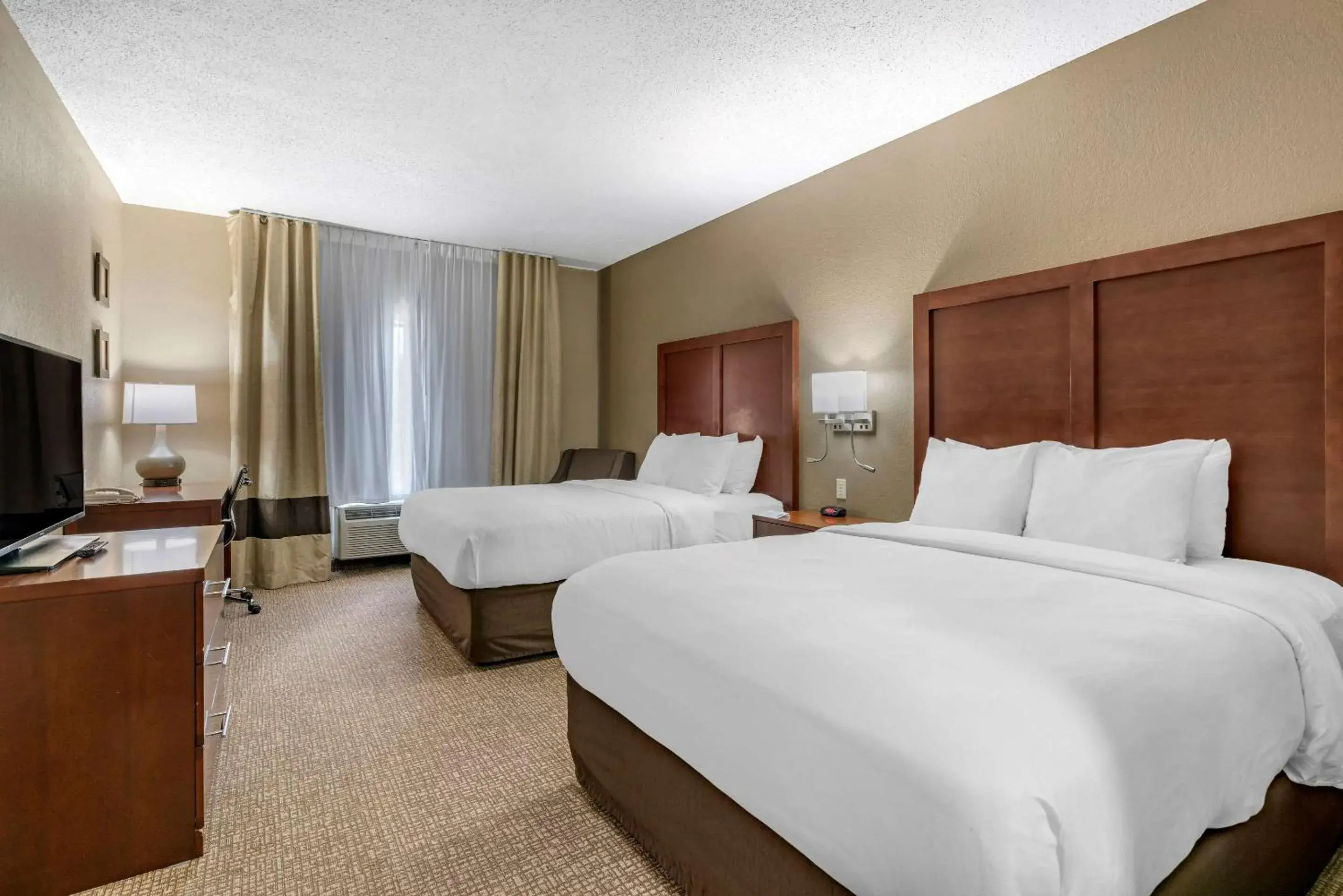 Standard Queen Room with Two Queen Beds in Comfort Inn & Suites St Louis-O'Fallon Standard Queen Room with Two Queen Beds in Comfort Inn & Suites St Louis-O'Fallon