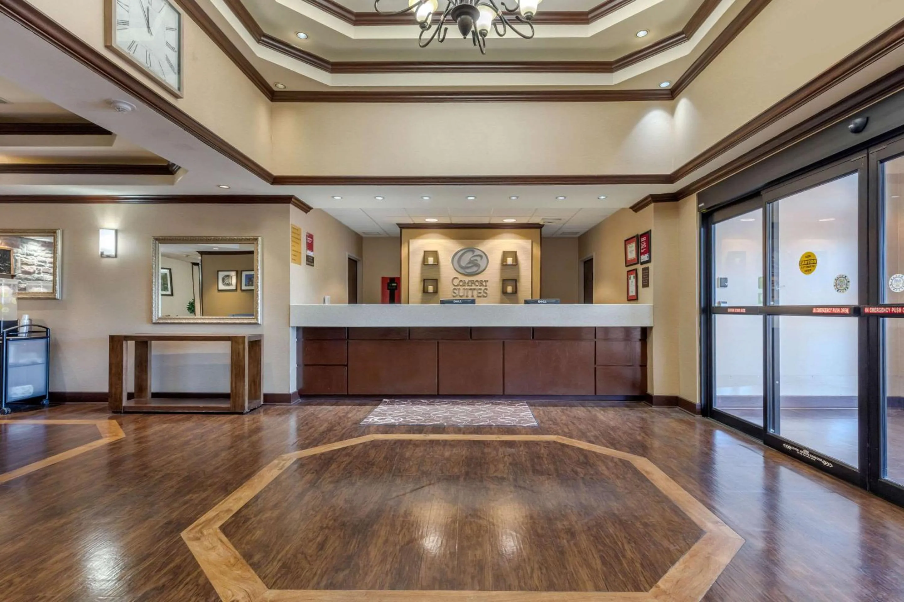 Lobby or reception in Comfort Suites