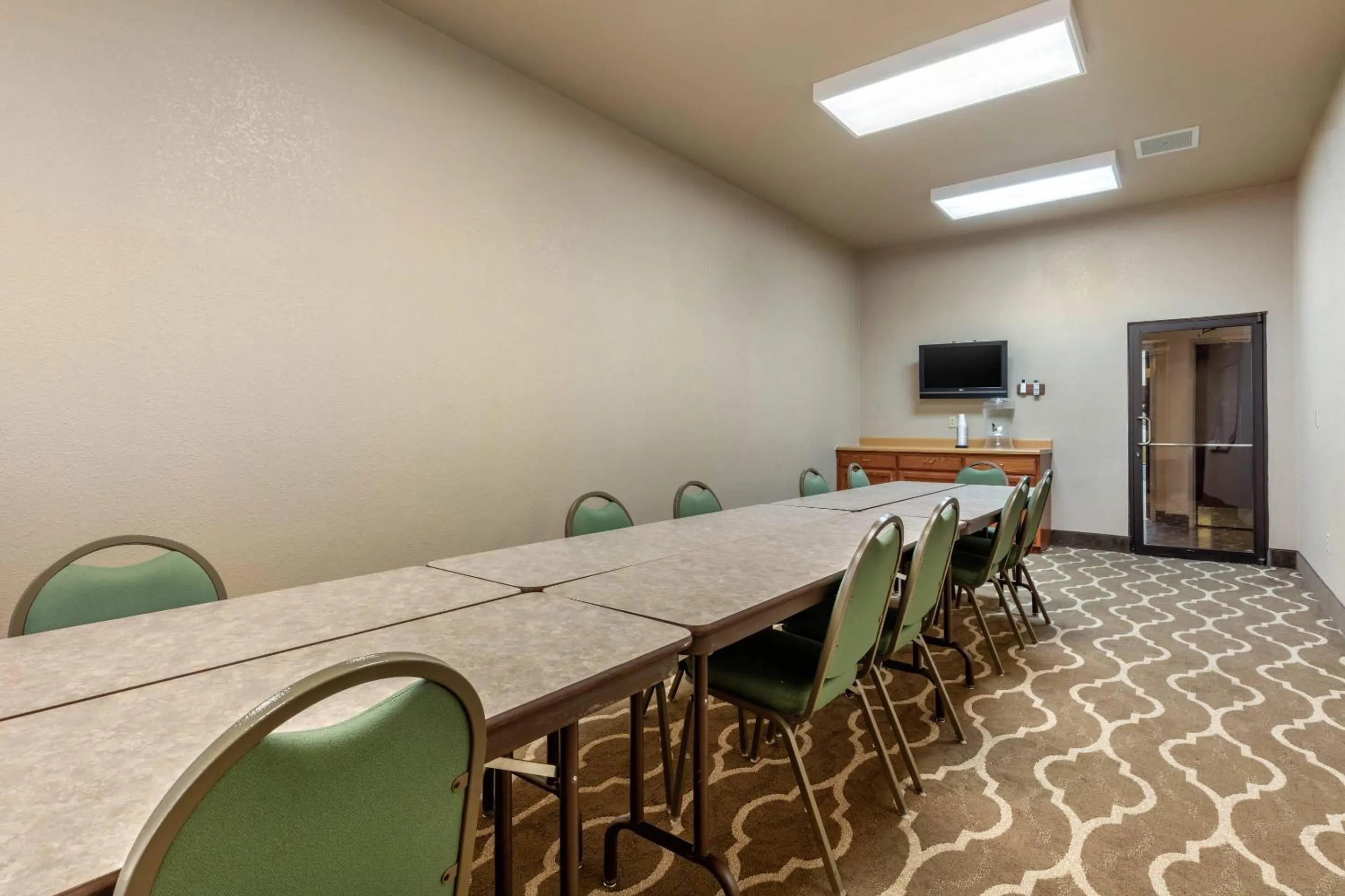 Meeting/conference room in Comfort Suites