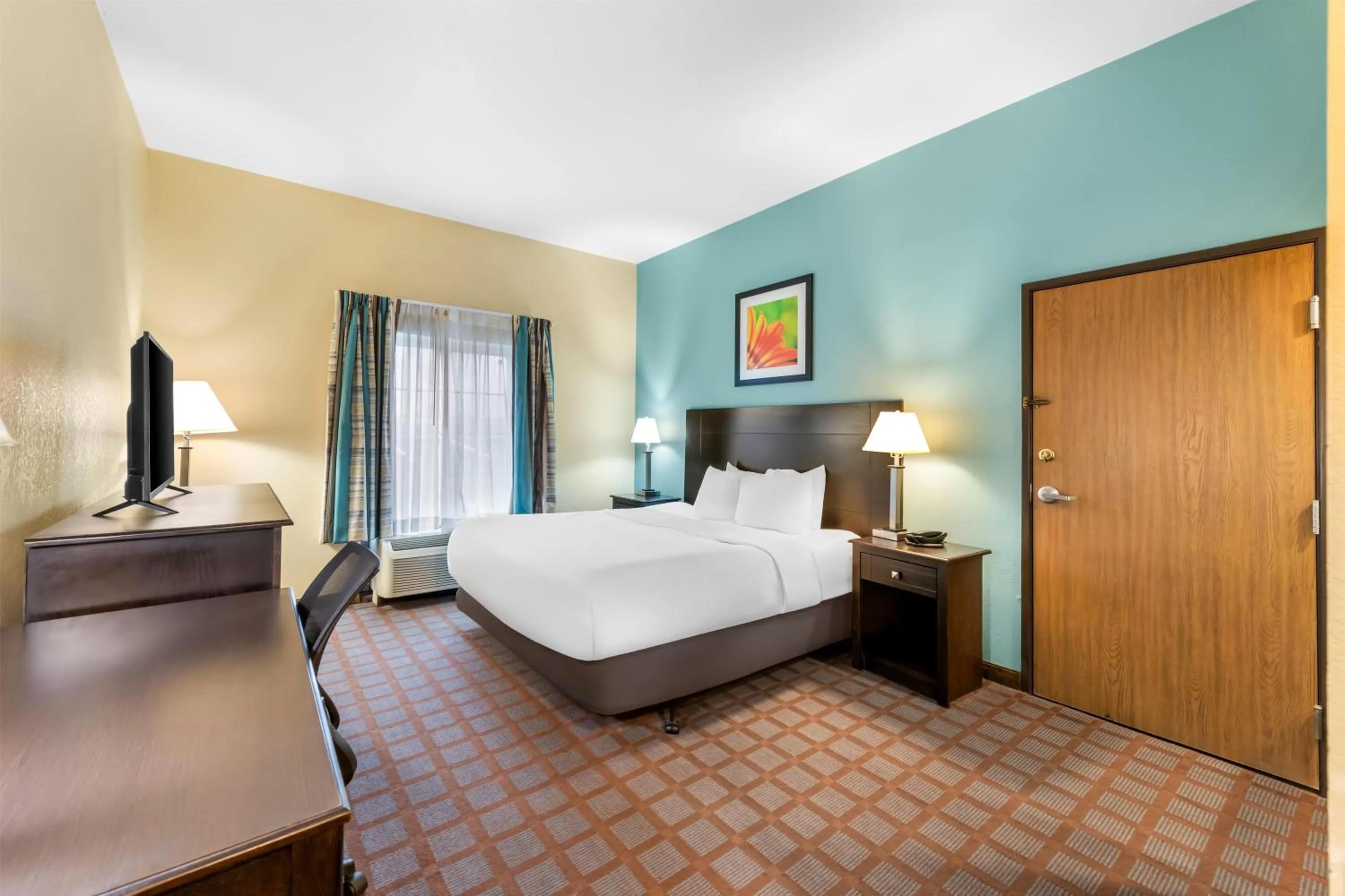 Bedroom, Bed in Red Lion Inn & Suites Blue Springs