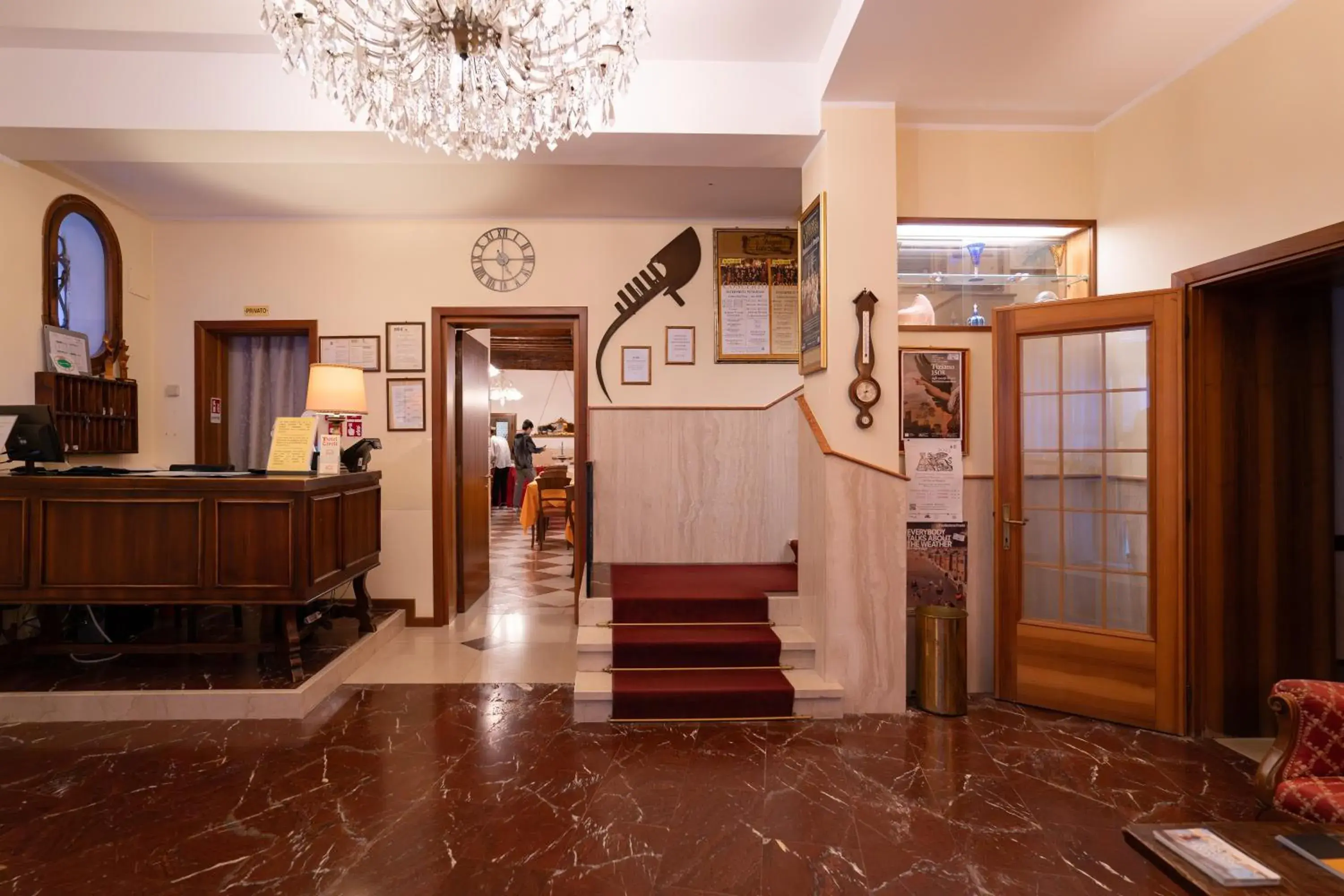 Lobby or reception in Hotel Tivoli Lobby or reception in Hotel Tivoli