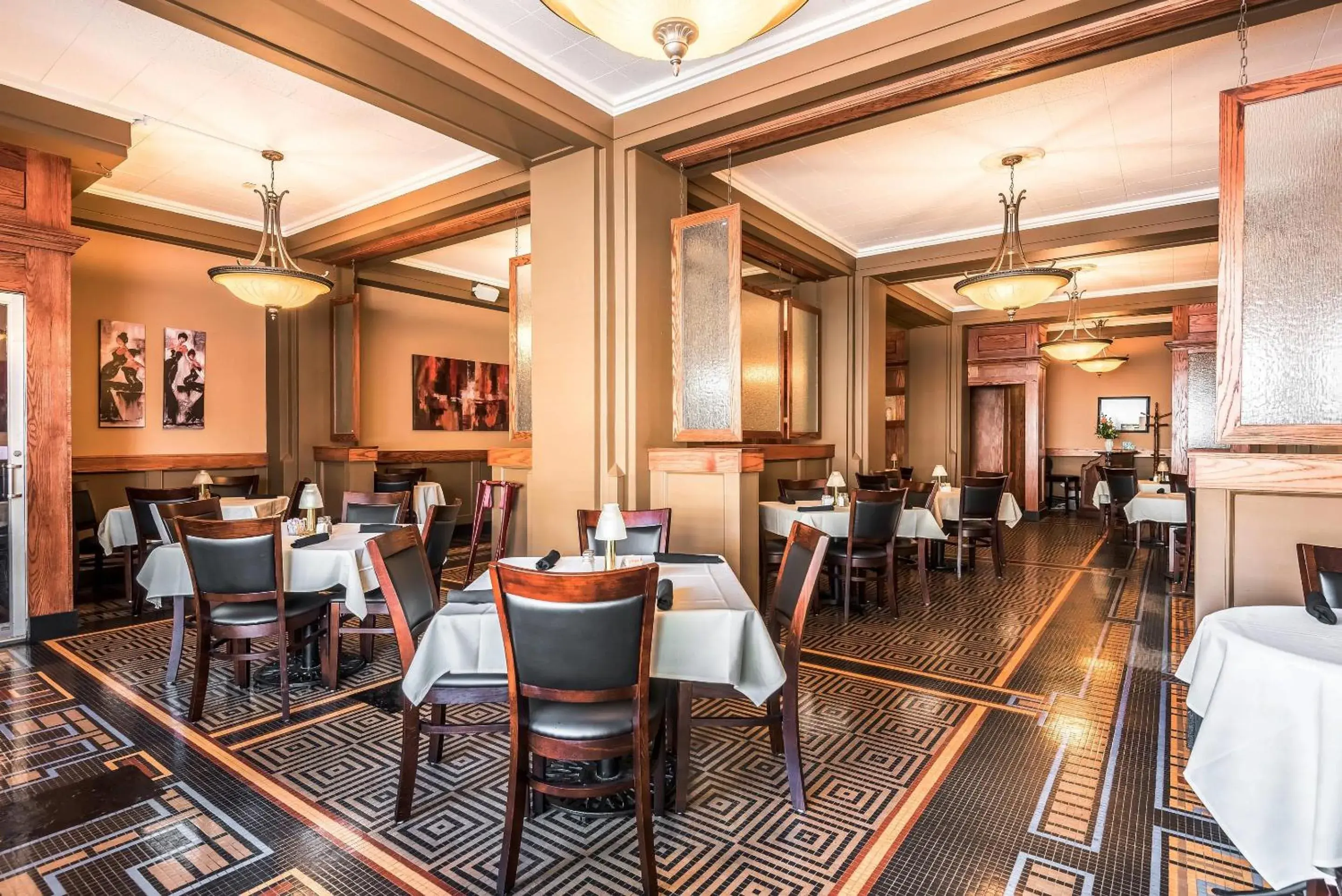 Restaurant/places to eat in Hotel Bothwell Sedalia Central District, an Ascend Collection Hotel Restaurant/places to eat in Hotel Bothwell Sedalia Central District, an Ascend Collection Hotel