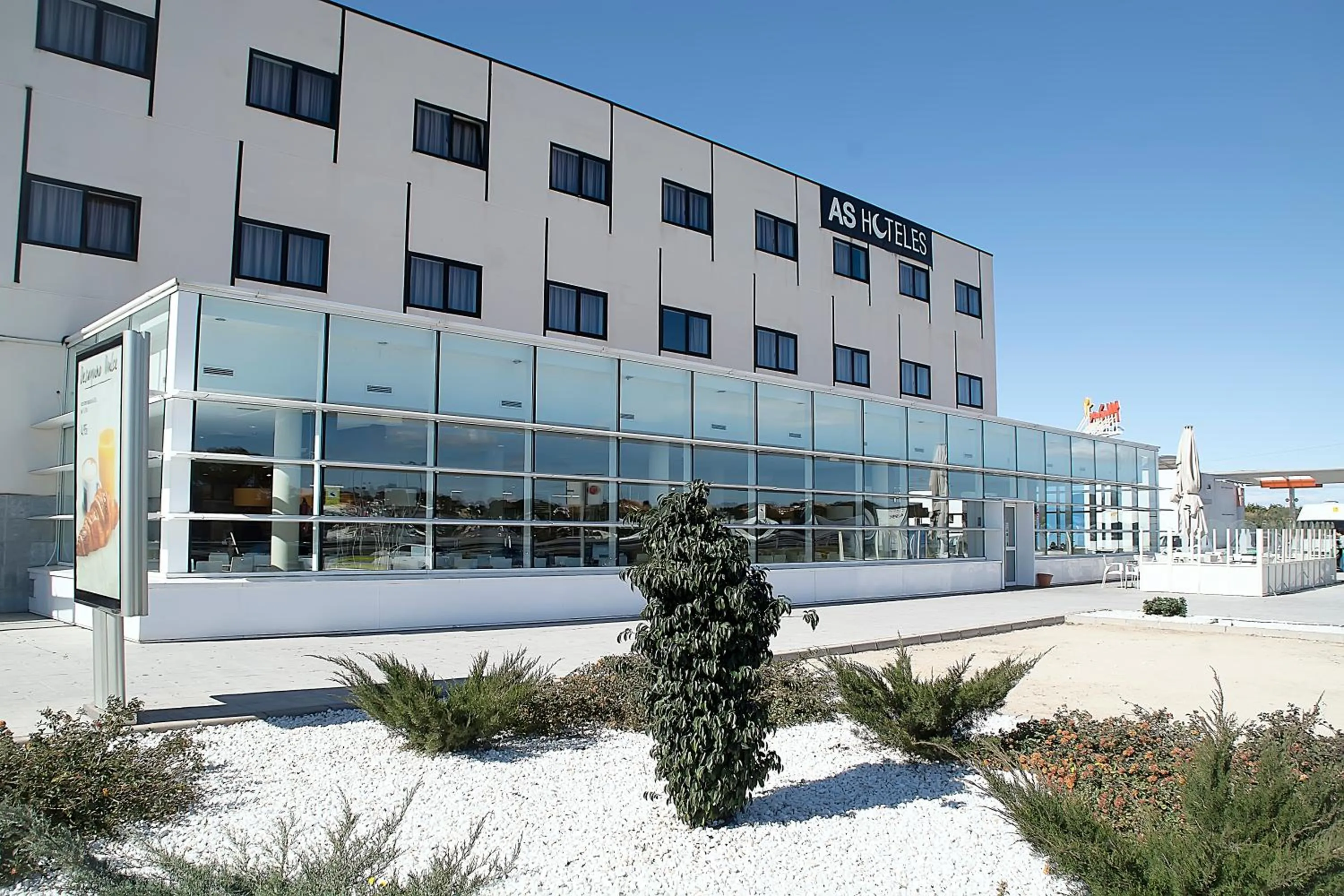 Facade/entrance in Hotel AS Torrent