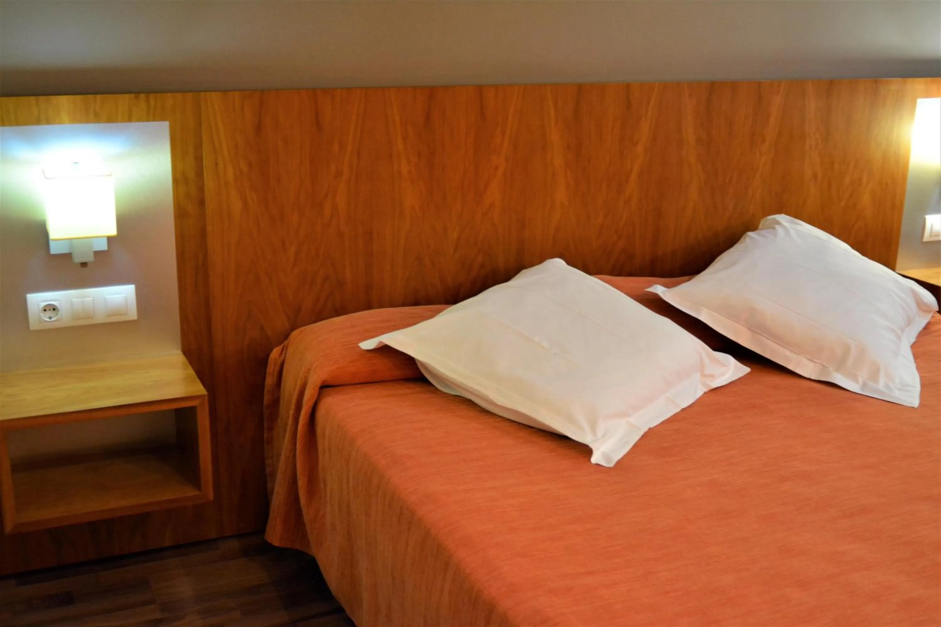 Bed in Hotel AS Torrent