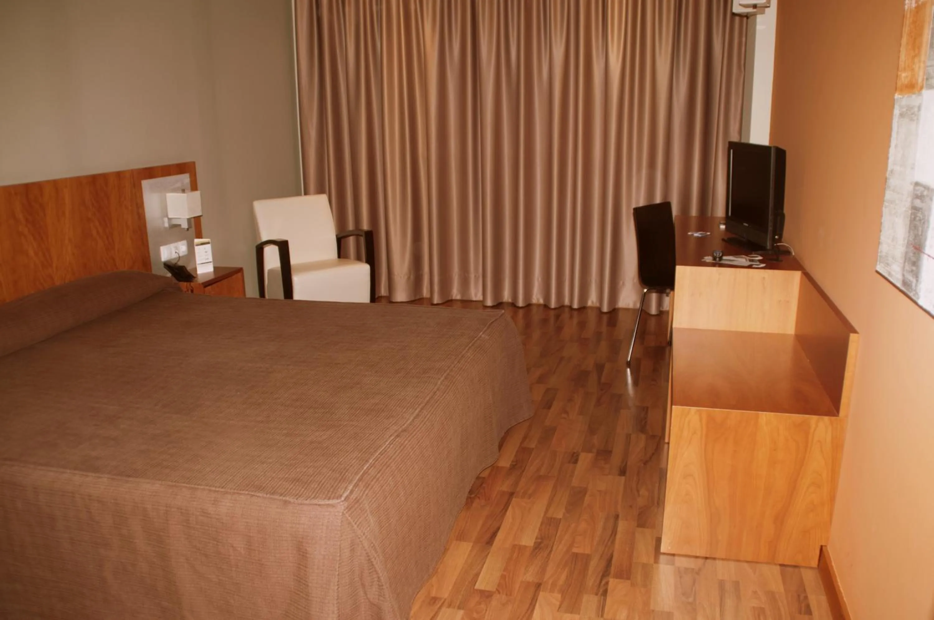 Bed in Hotel AS Torrent