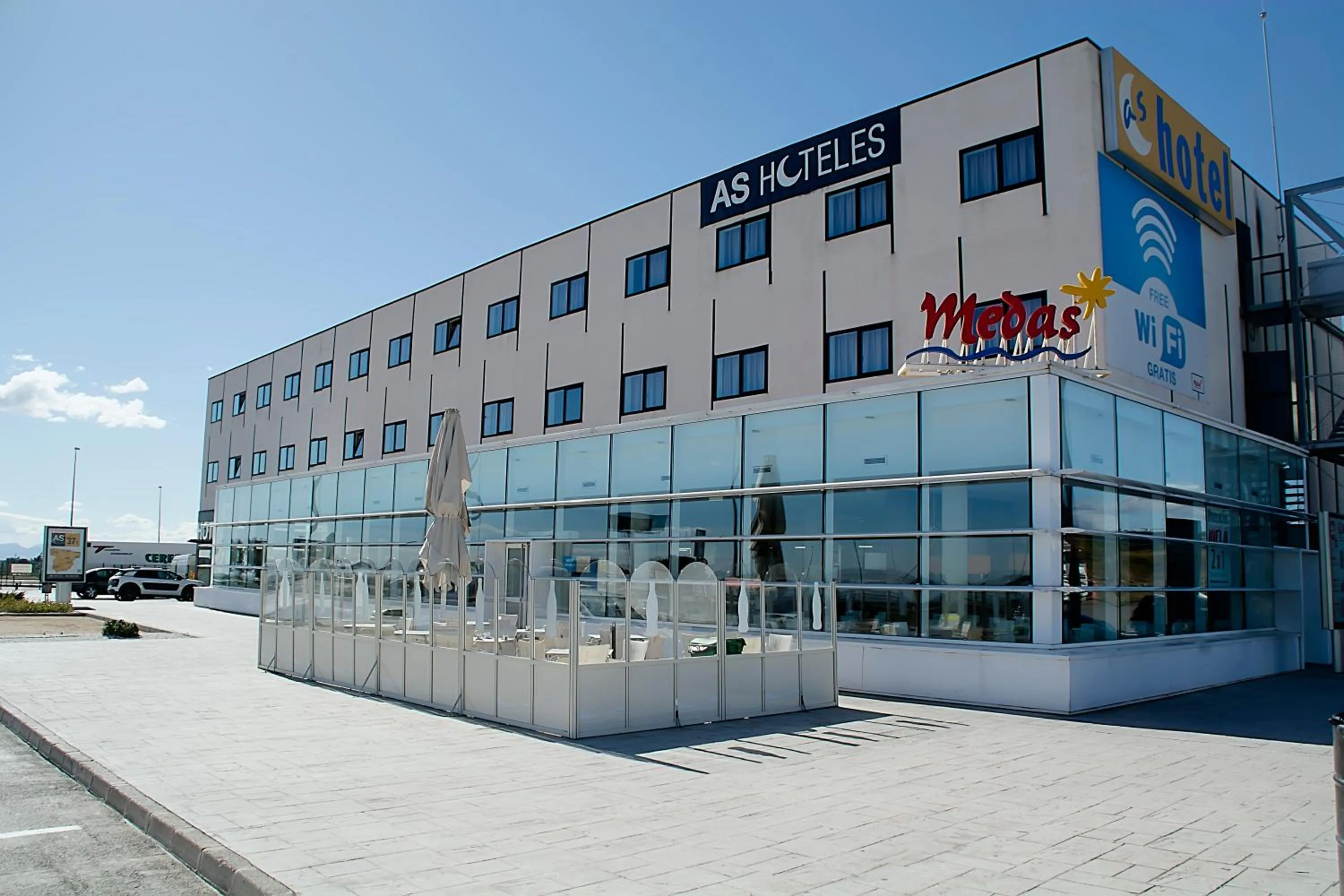 Facade/entrance in Hotel AS Torrent