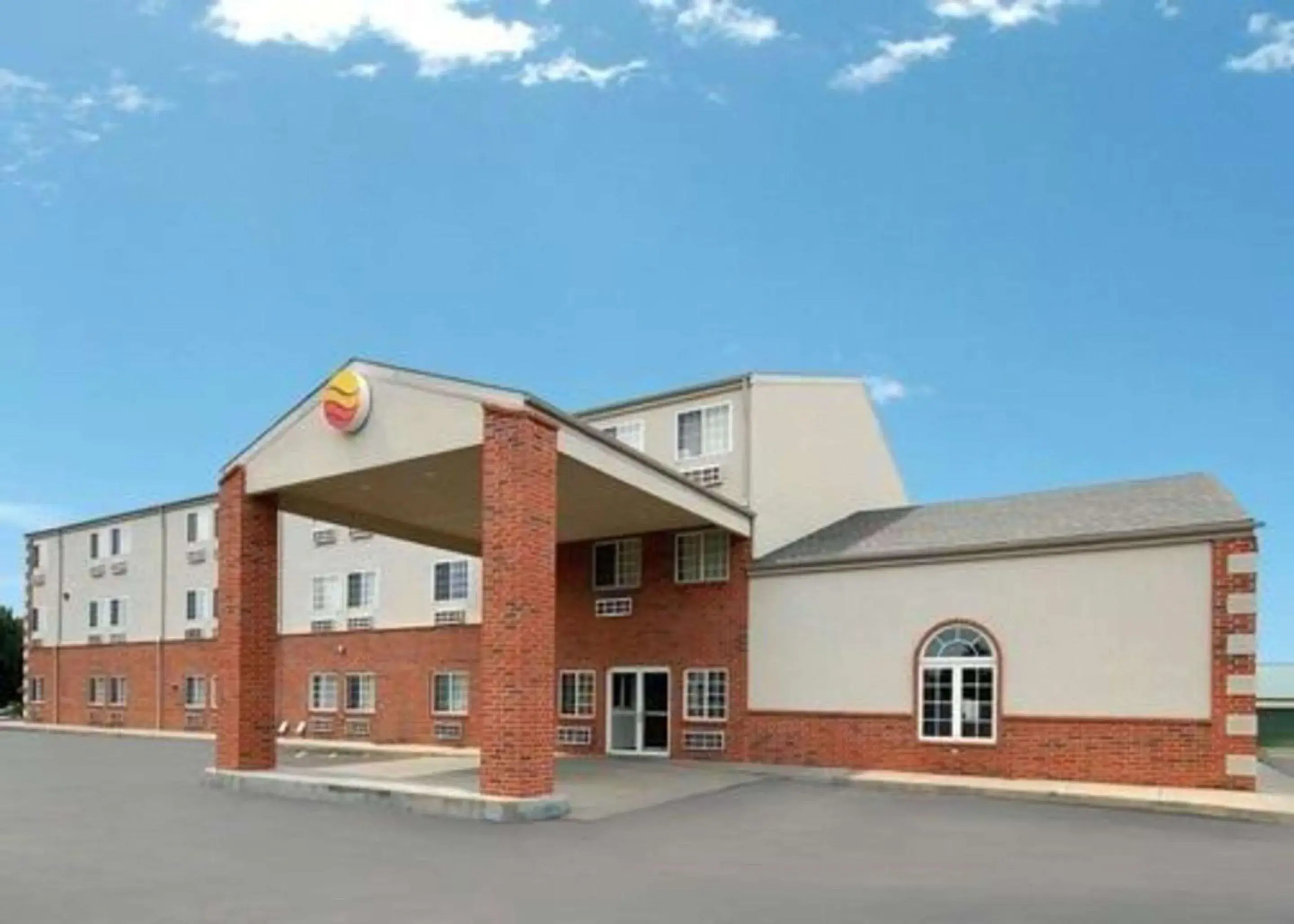 Property building in Comfort Inn Kearney - Liberty Property building in Comfort Inn Kearney - Liberty