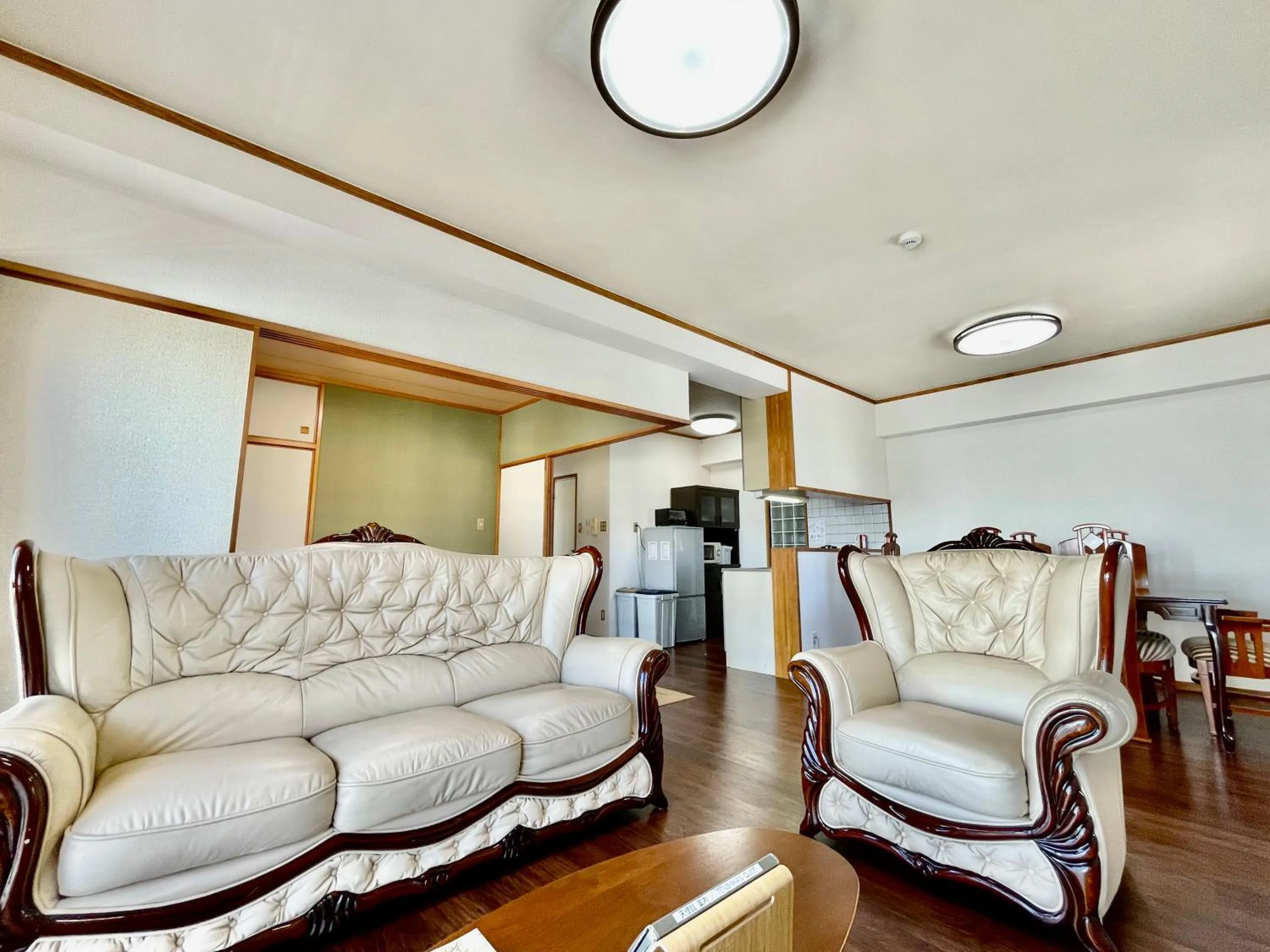 Living room in ホテル天使館 久茂地 -Tenshi-Kan-