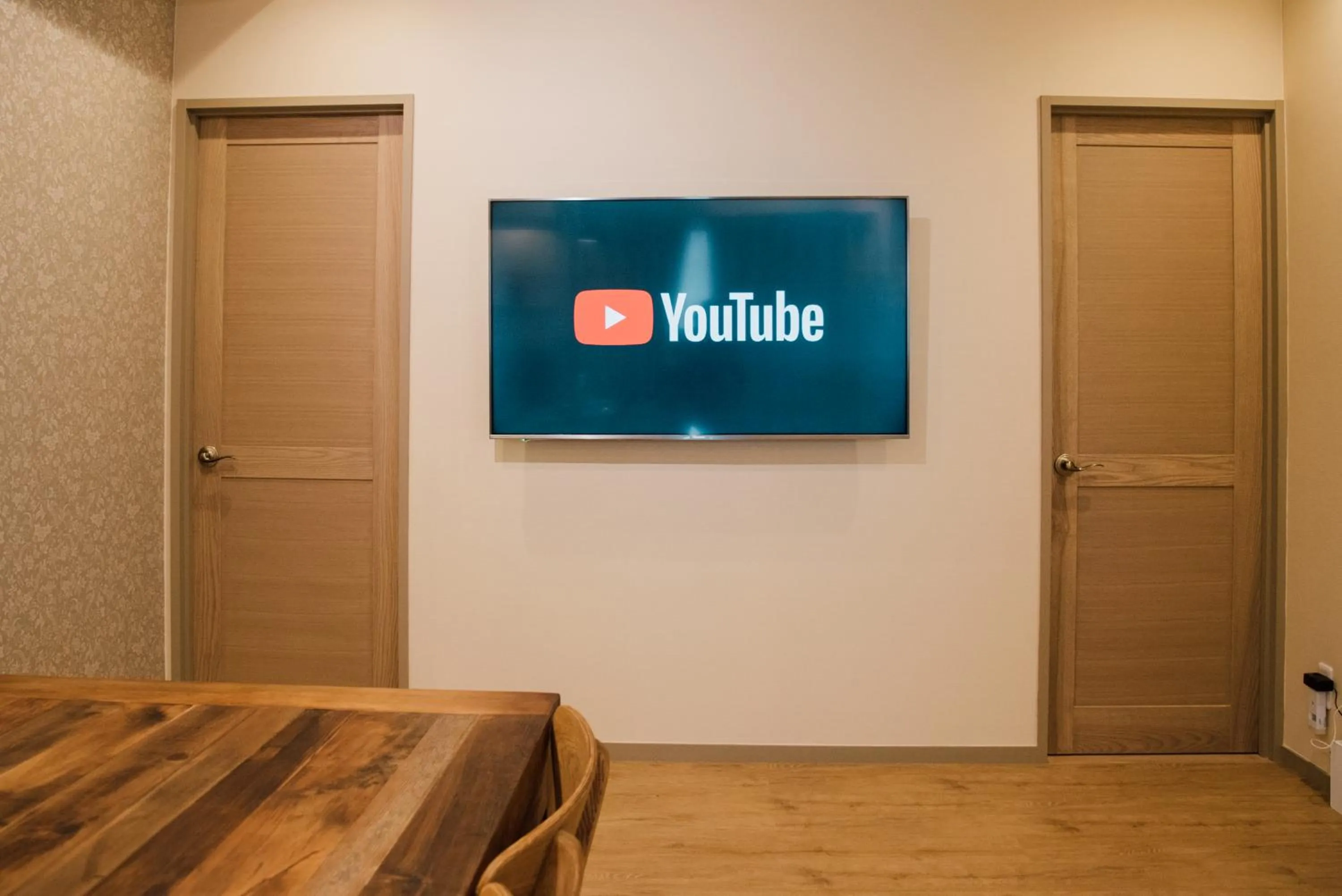 TV and multimedia in ホテル天使館 久茂地 -Tenshi-Kan-