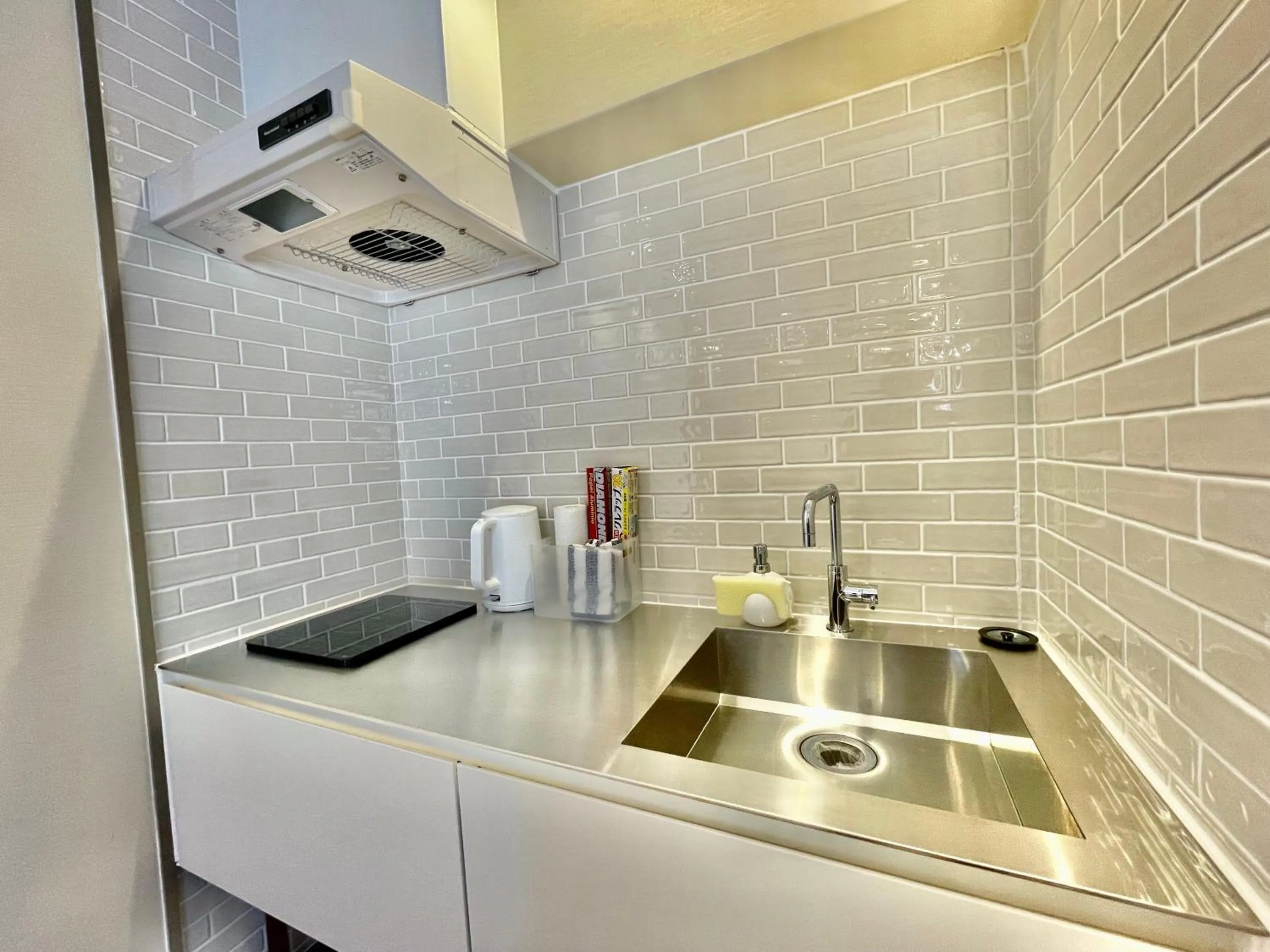 Kitchen or kitchenette in ホテル天使館 久茂地 -Tenshi-Kan-