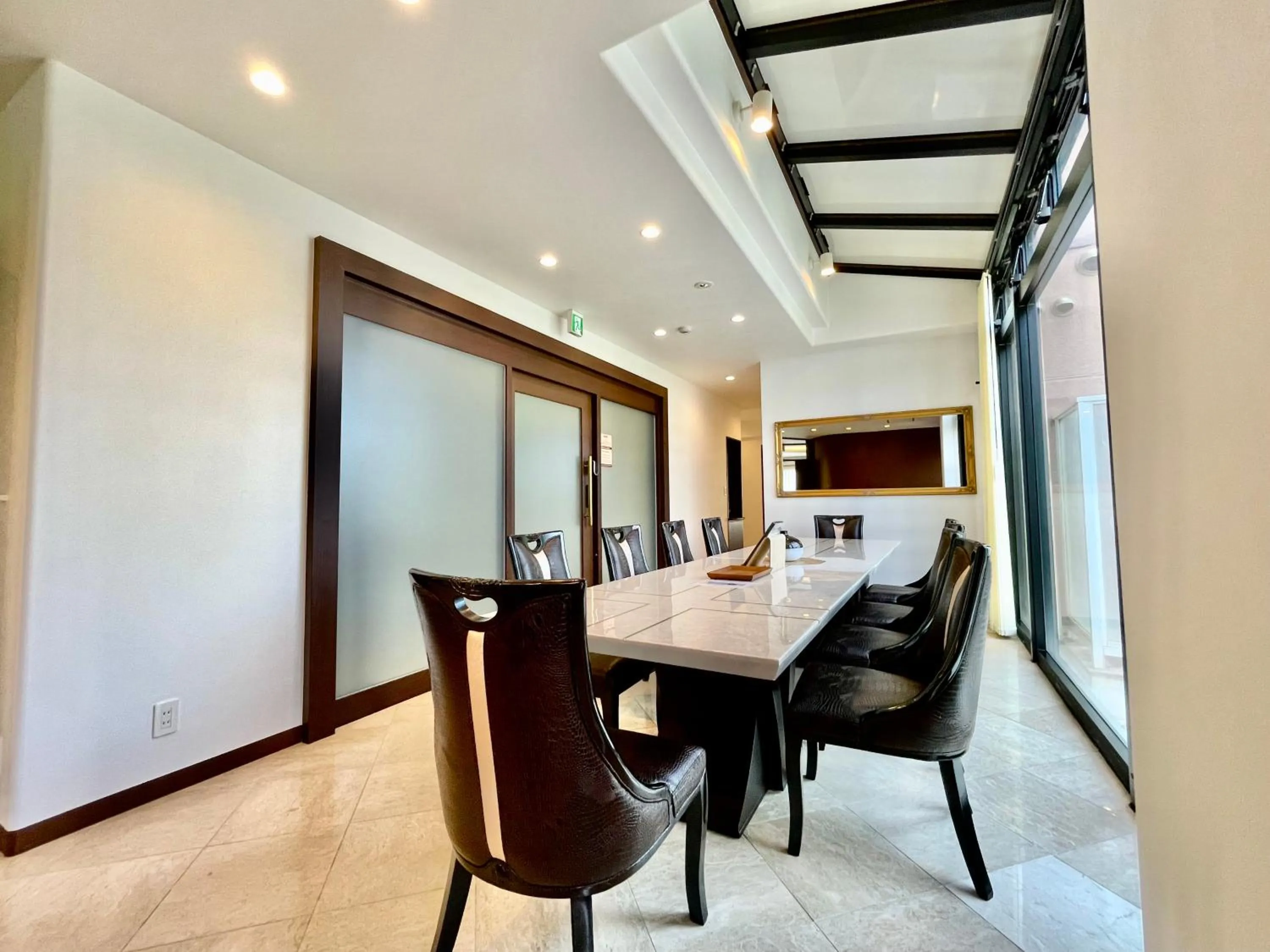 ホテル天使館 久茂地 -Tenshi-Kan-