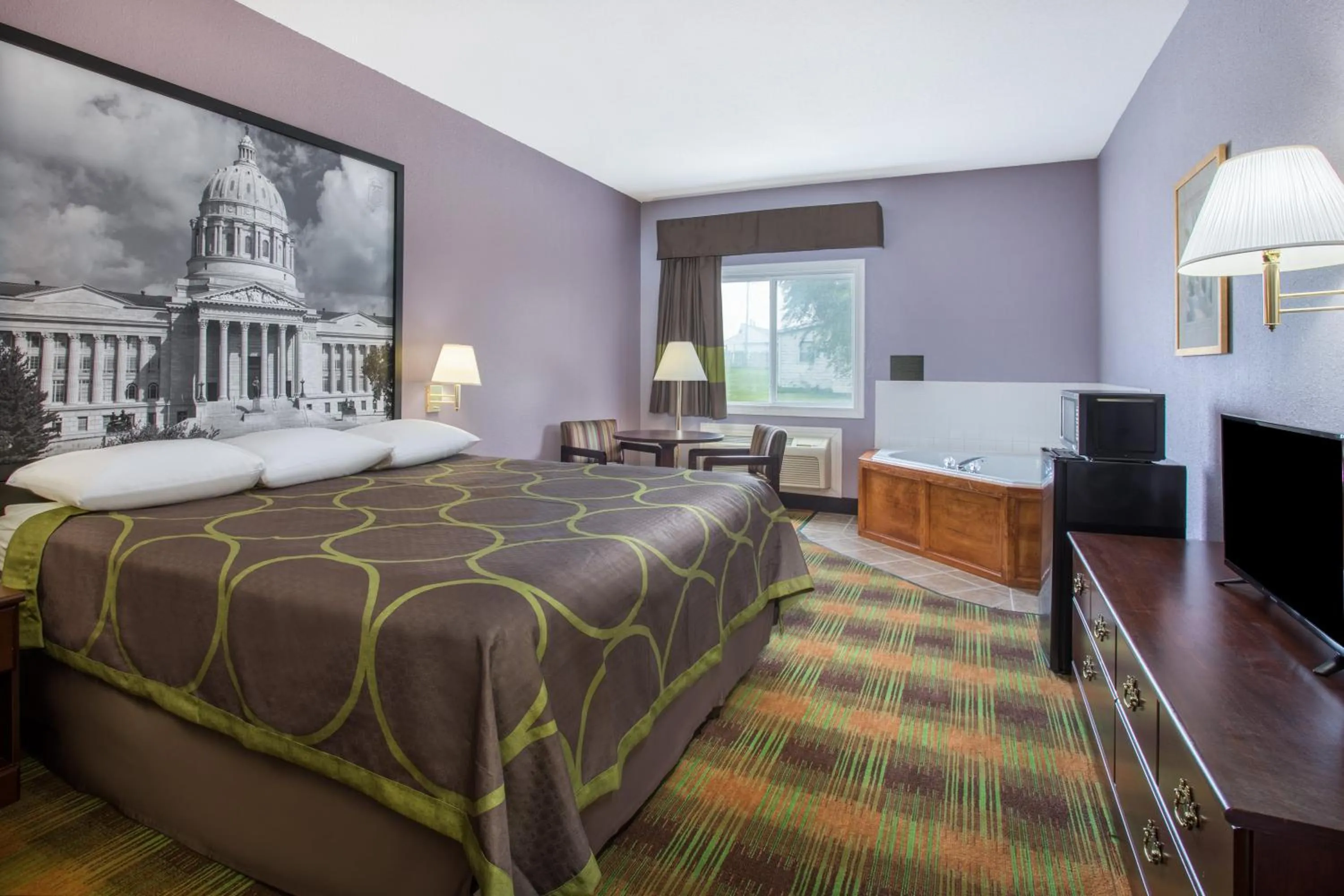 Bed in Super 8 by Wyndham Sweet Springs