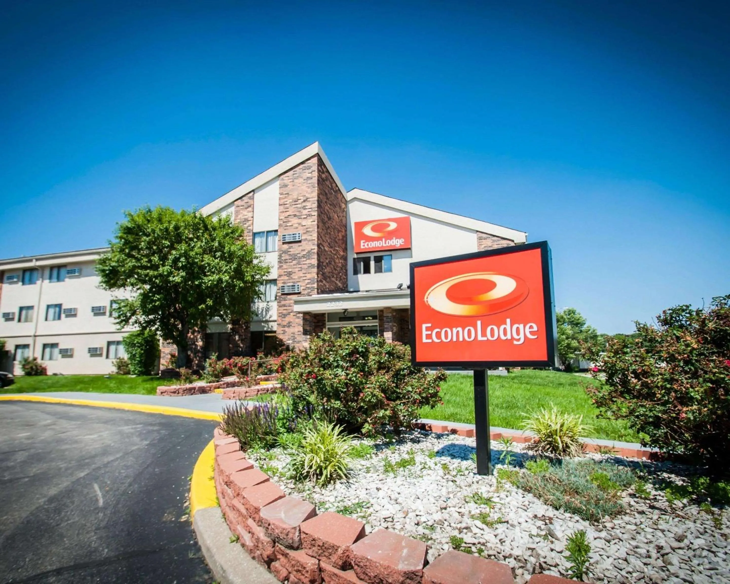 Property building in Econo Lodge Kansas City Downtown North