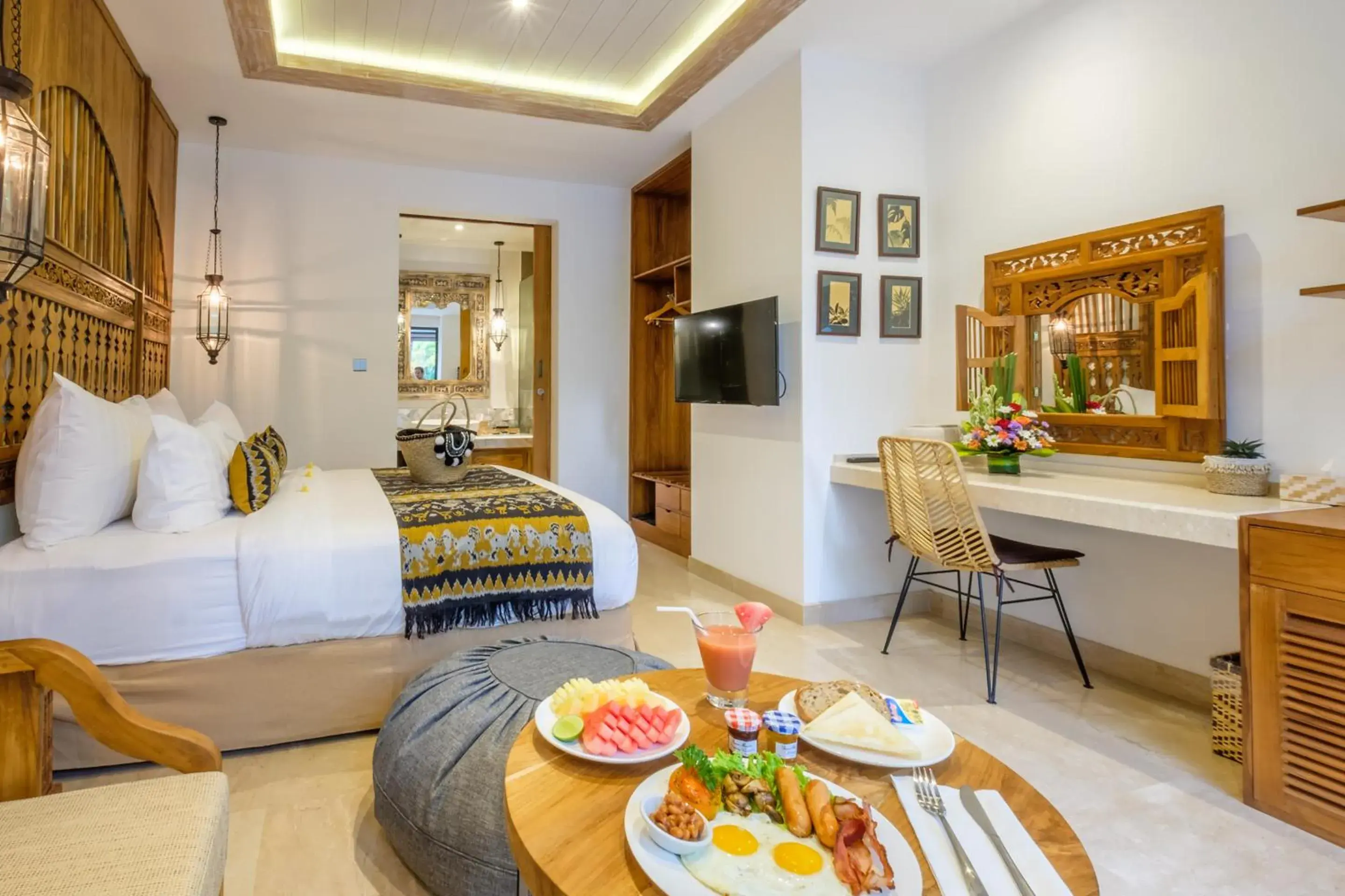 Food and drinks in The Akasha Seminyak Bali Boutique Hotel Food and drinks in The Akasha Seminyak Bali Boutique Hotel