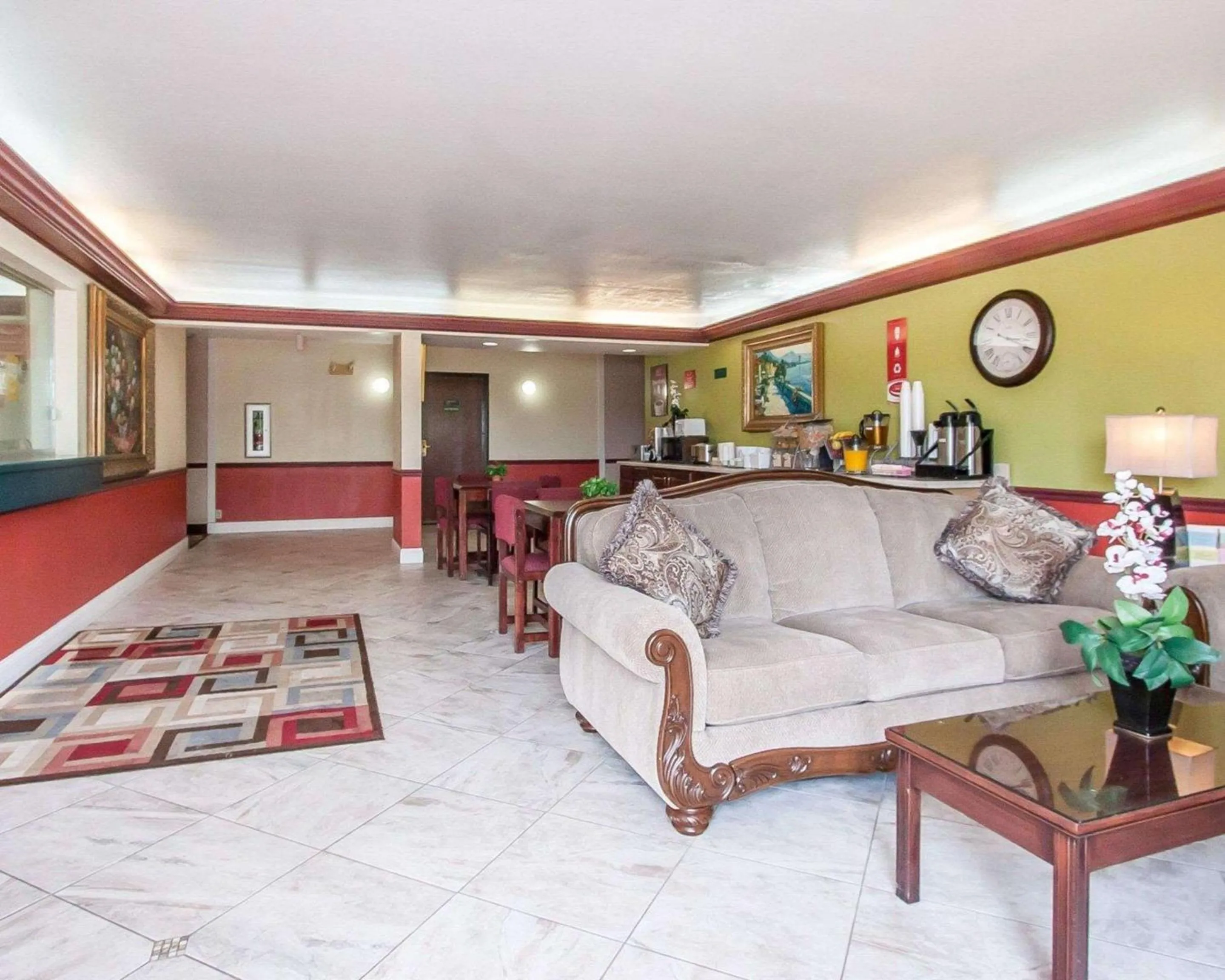 Lobby or reception in Econo Lodge