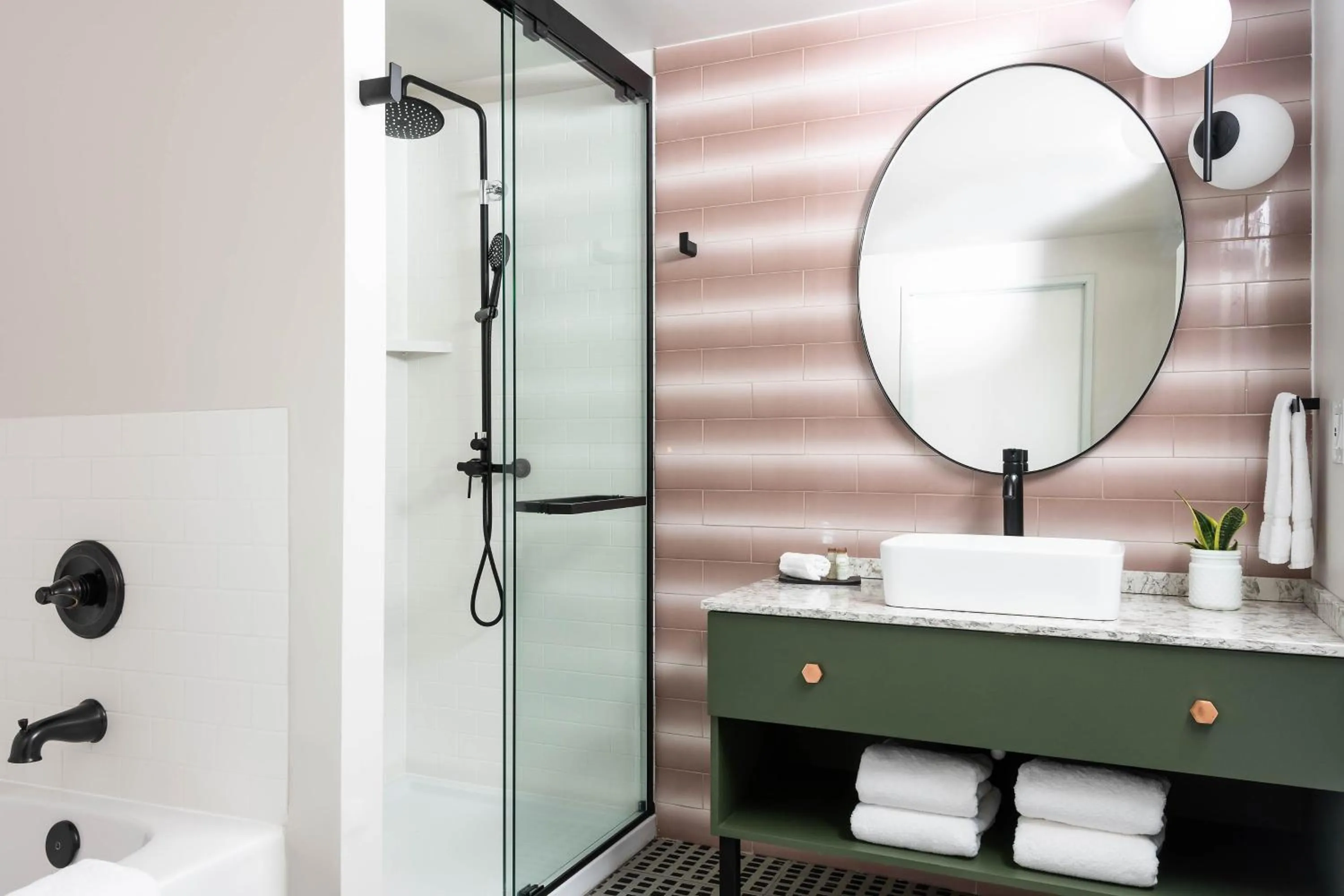 Hotel Indigo Saint Louis Central West End by IHG