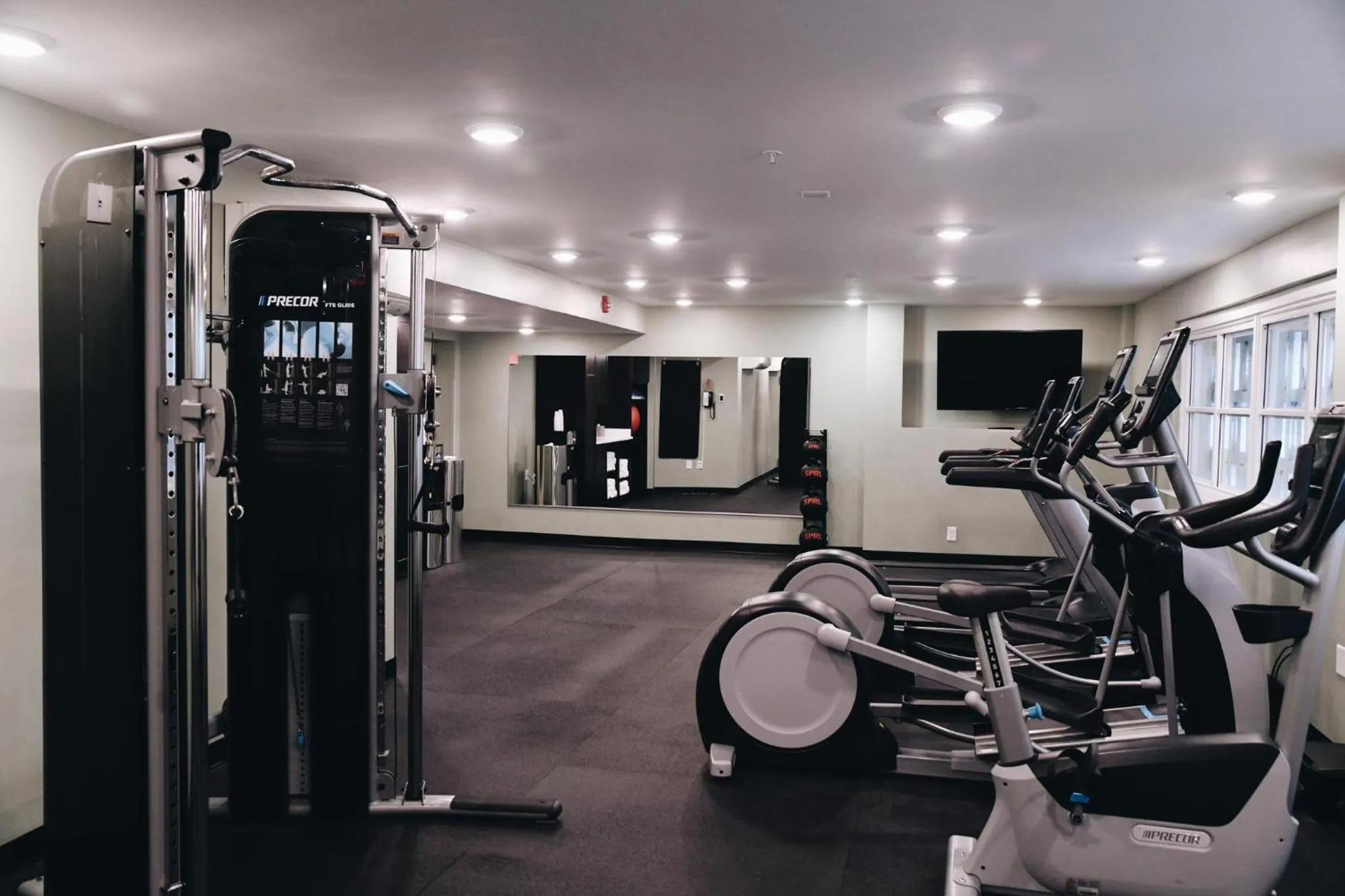 Fitness centre/facilities in Hotel Indigo Saint Louis Central West End by IHG