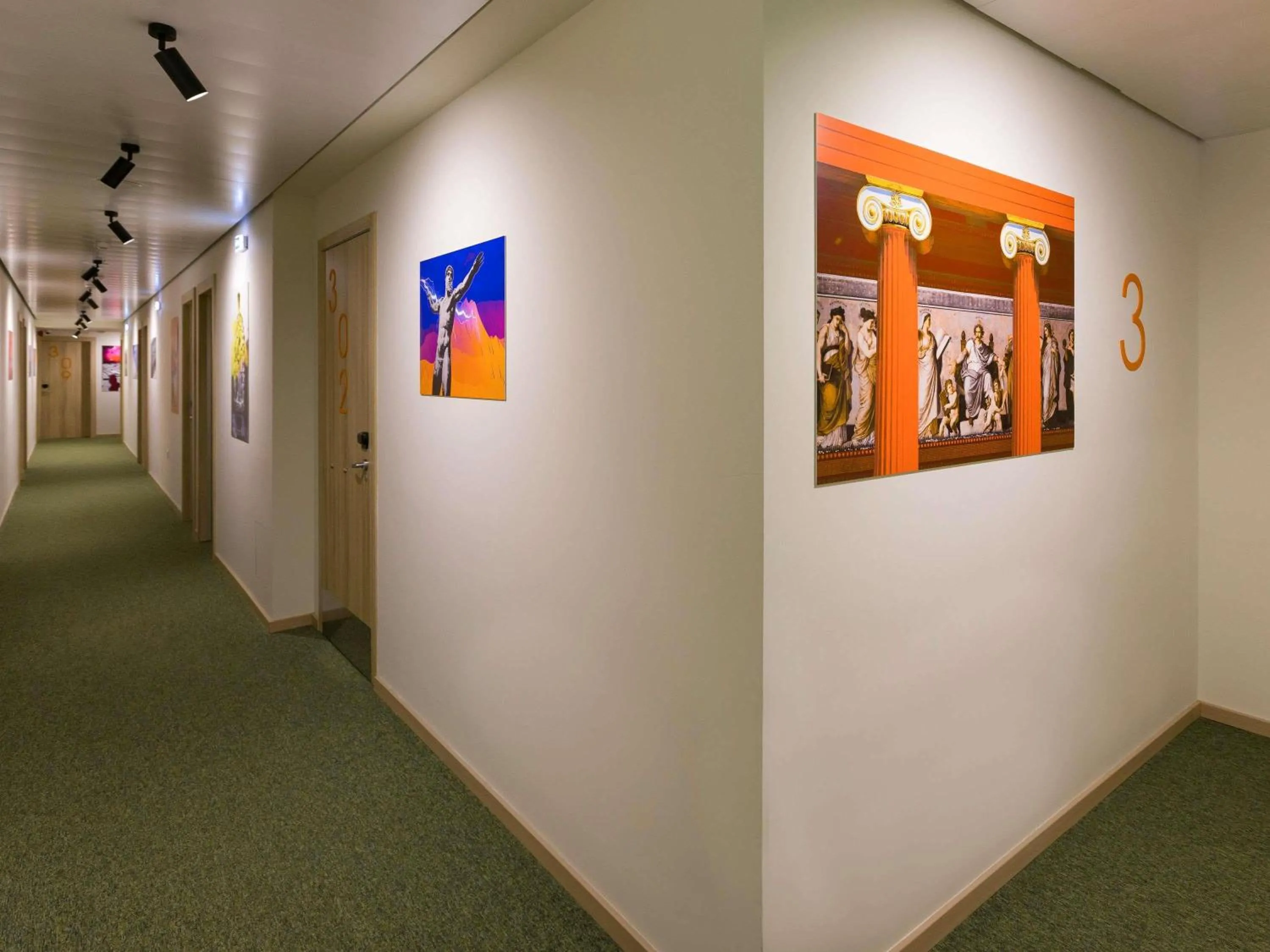 Other in ibis Styles Athens Routes