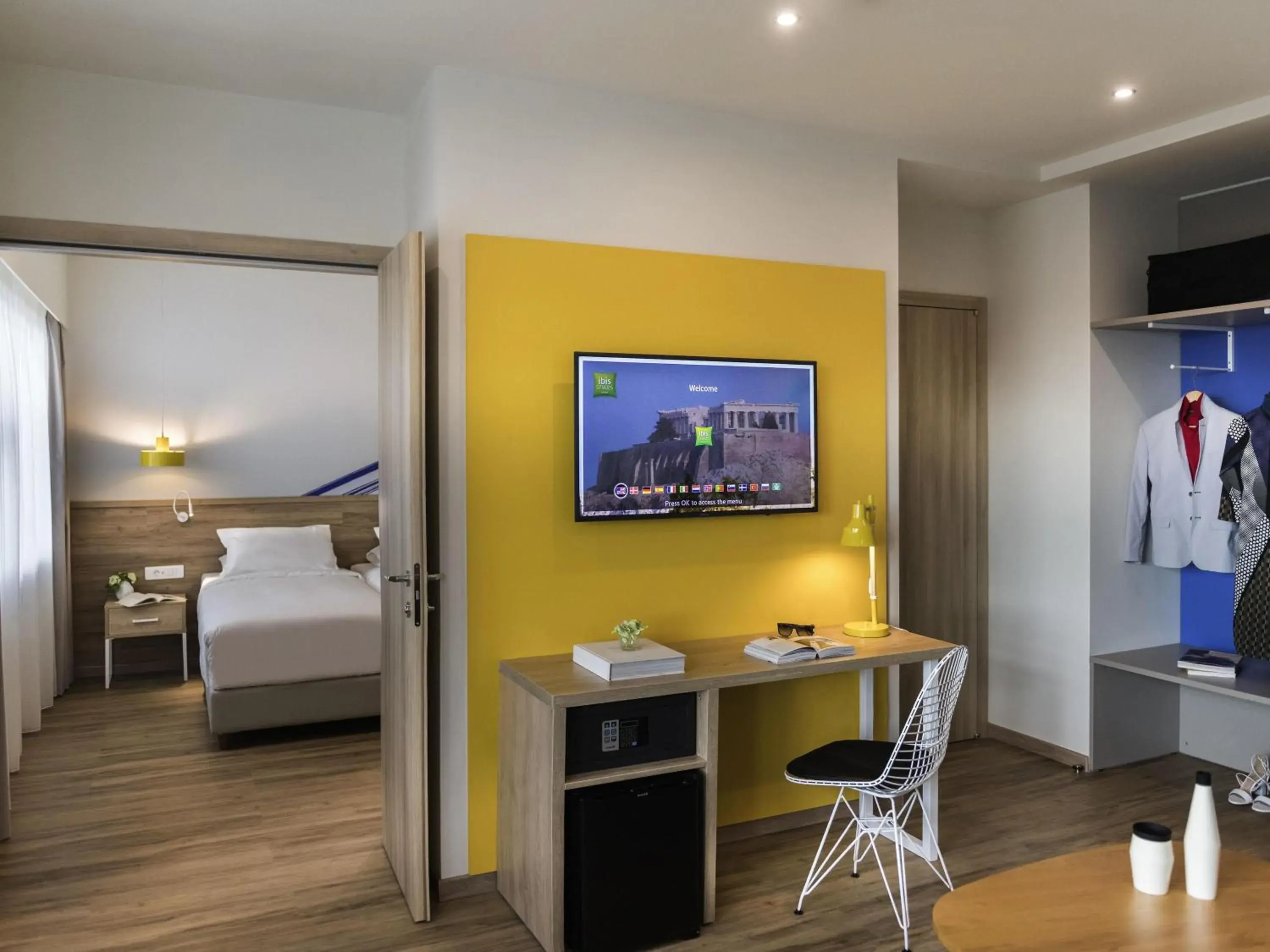 Bedroom, Bed in ibis Styles Athens Routes Bedroom, Bed in ibis Styles Athens Routes