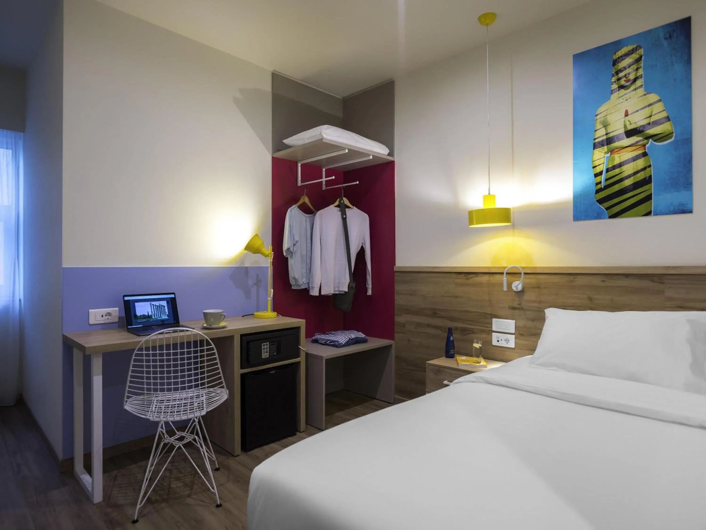 Bedroom, Bed in ibis Styles Athens Routes Bedroom, Bed in ibis Styles Athens Routes