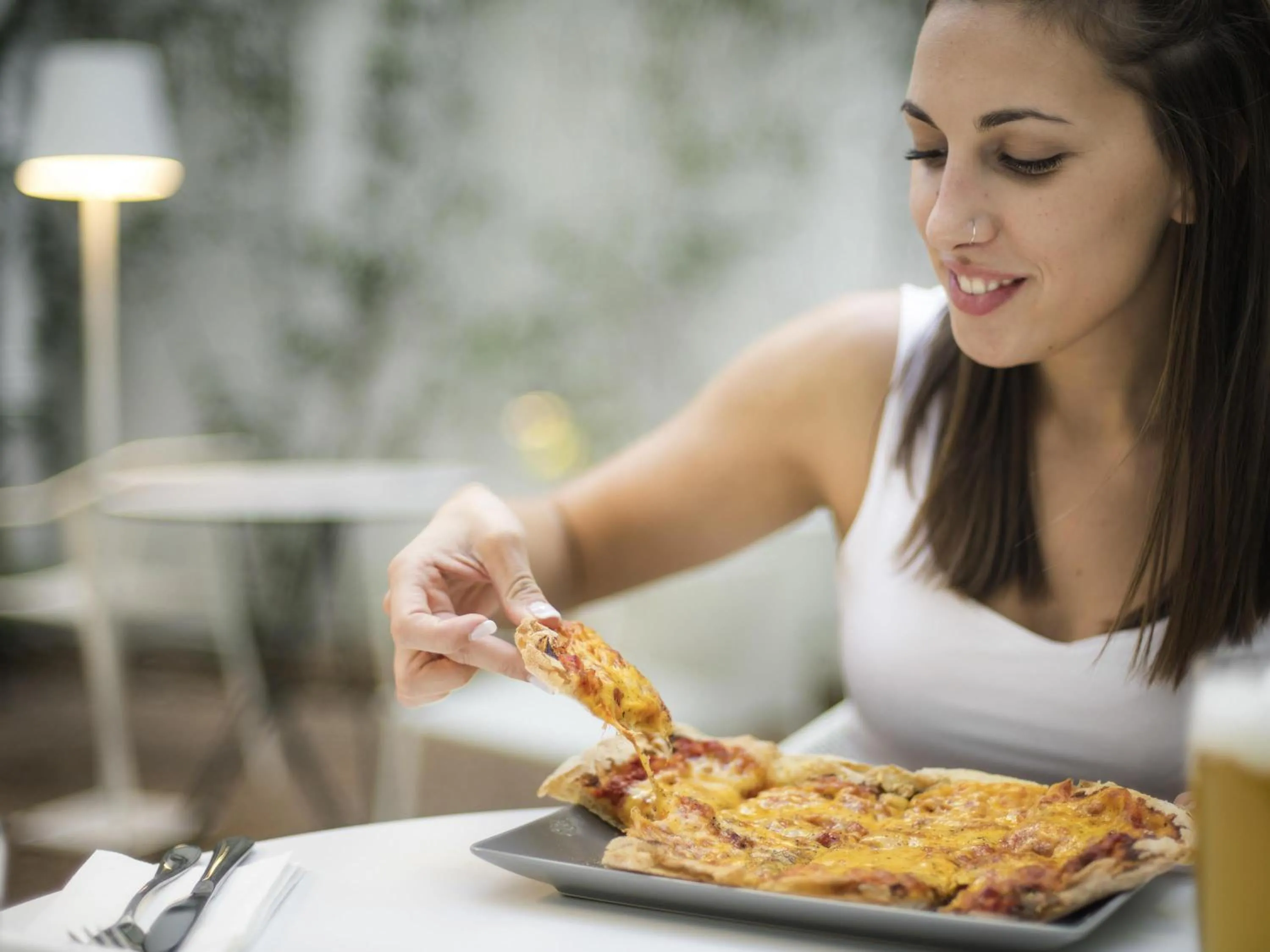 Restaurant/places to eat in ibis Styles Athens Routes