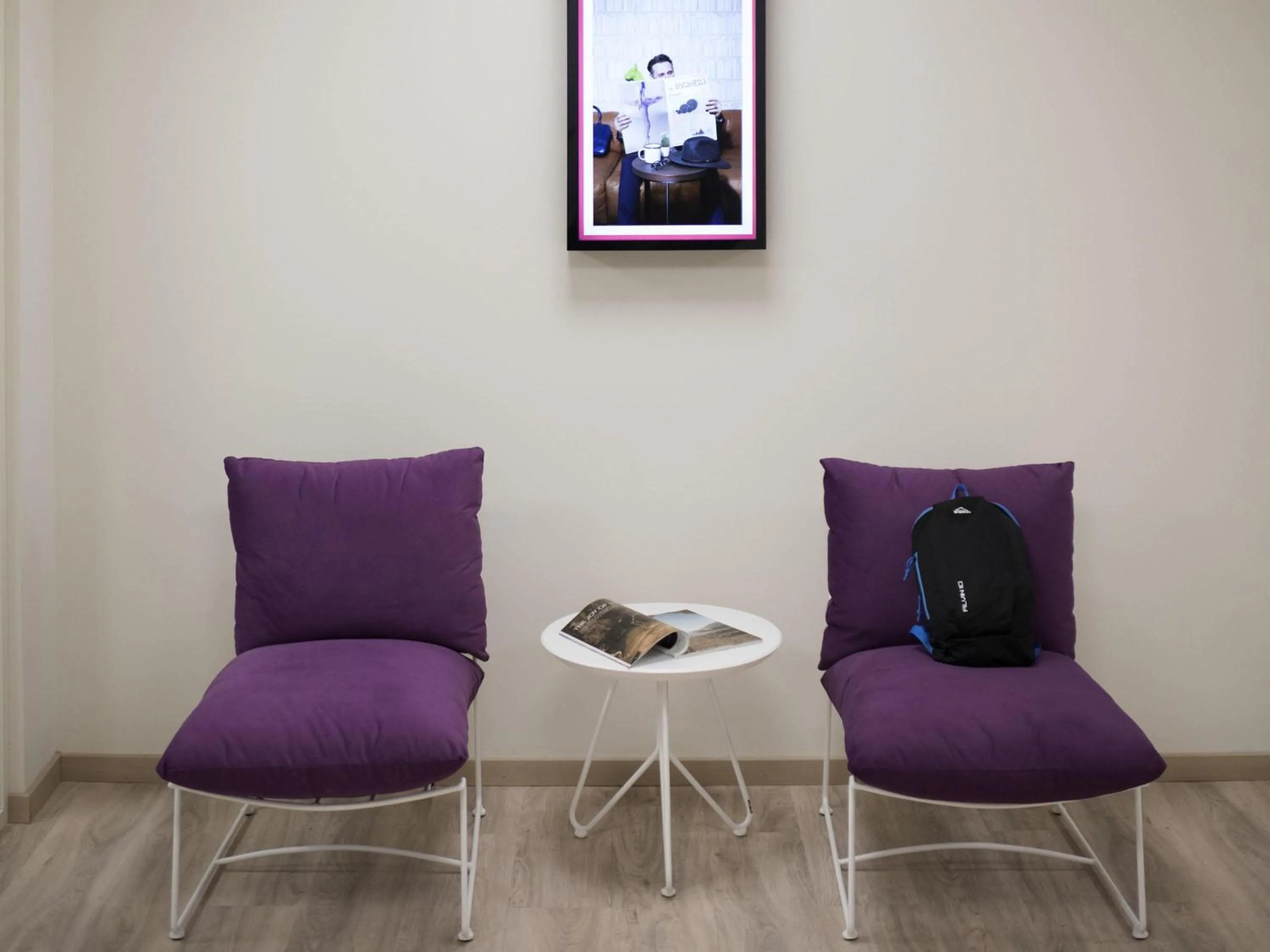 Meeting/conference room in ibis Styles Athens Routes