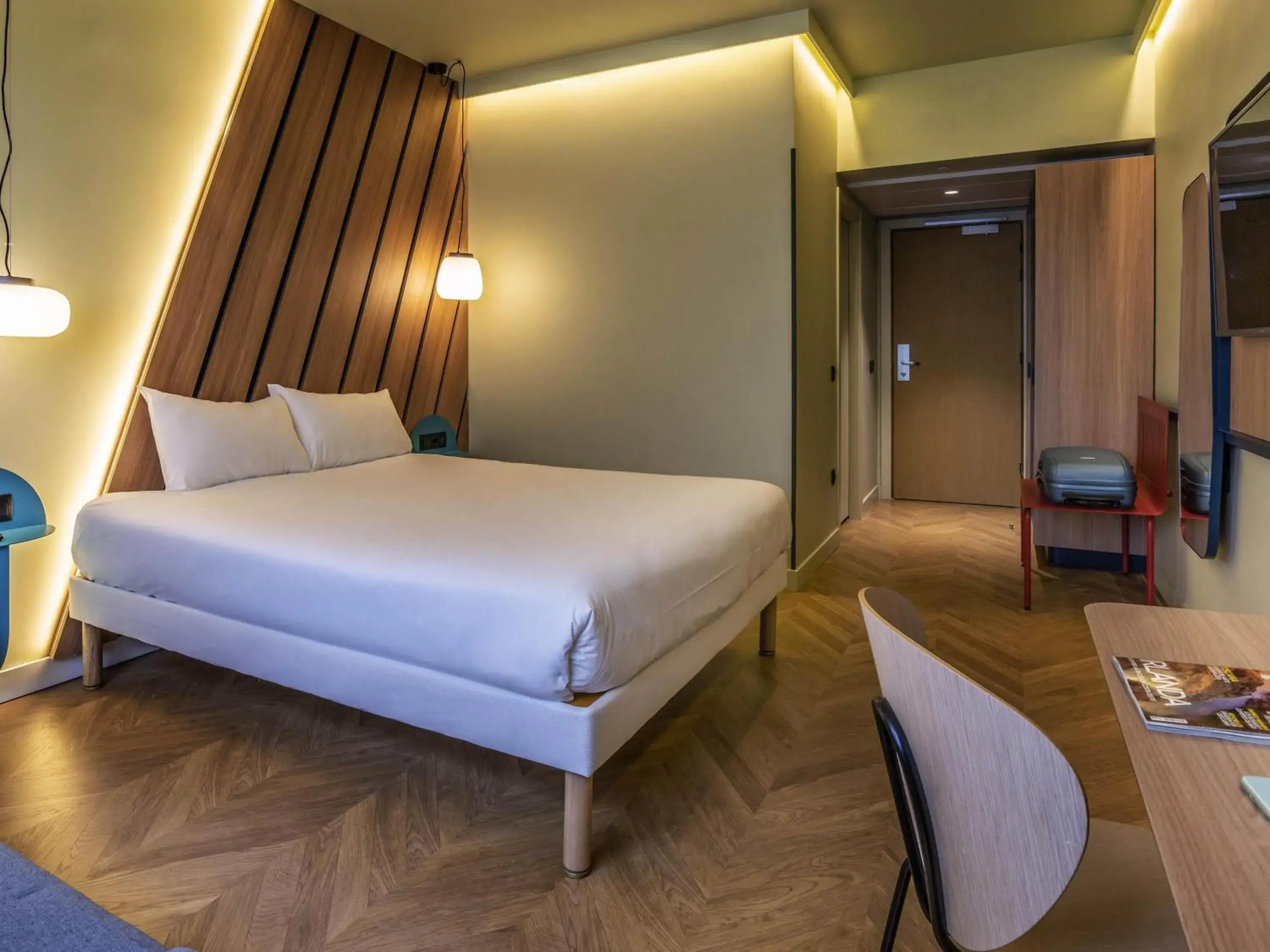 Bedroom, Bed in Ibis Styles Madrid City Las Ventas Bedroom, Bed in Ibis Styles Madrid City Las Ventas