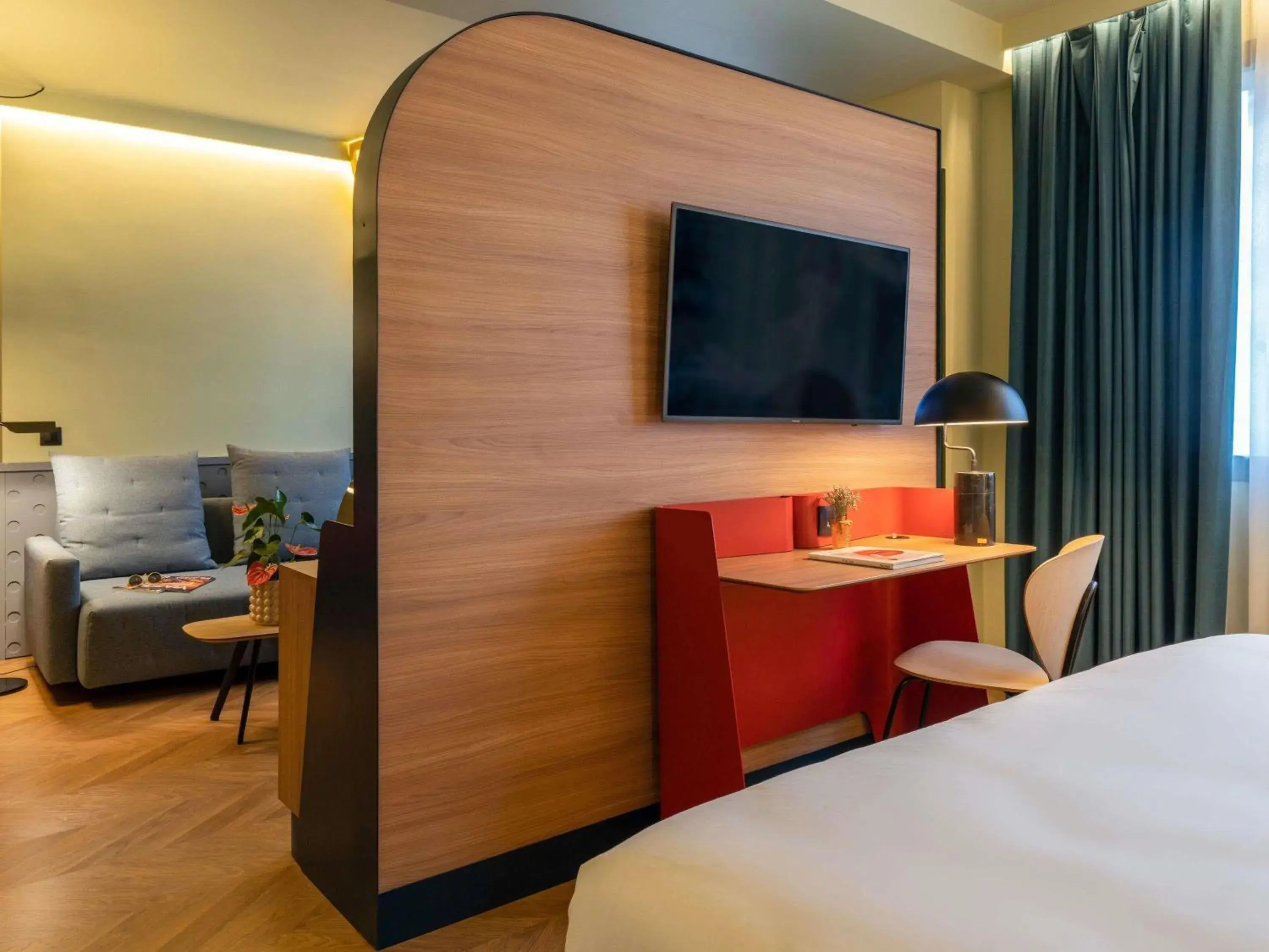 Bedroom, Bed in Ibis Styles Madrid City Las Ventas Bedroom, Bed in Ibis Styles Madrid City Las Ventas