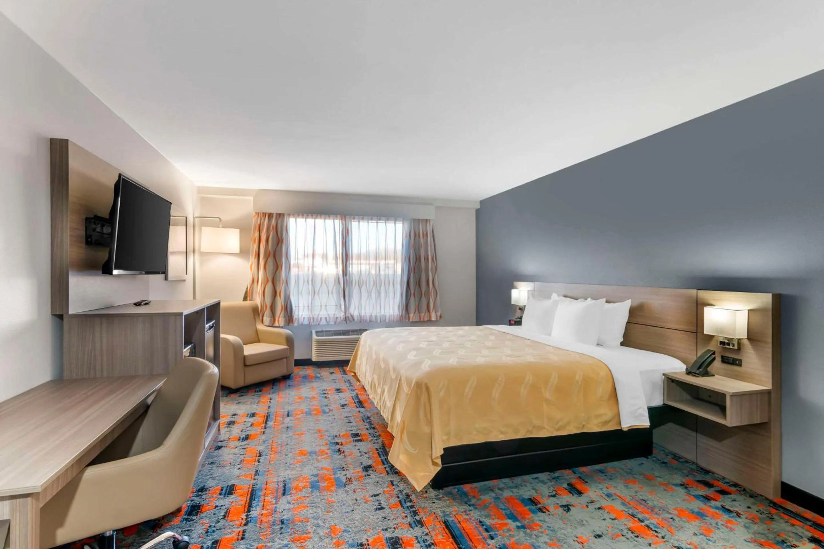 Bedroom, Bed in Quality Inn