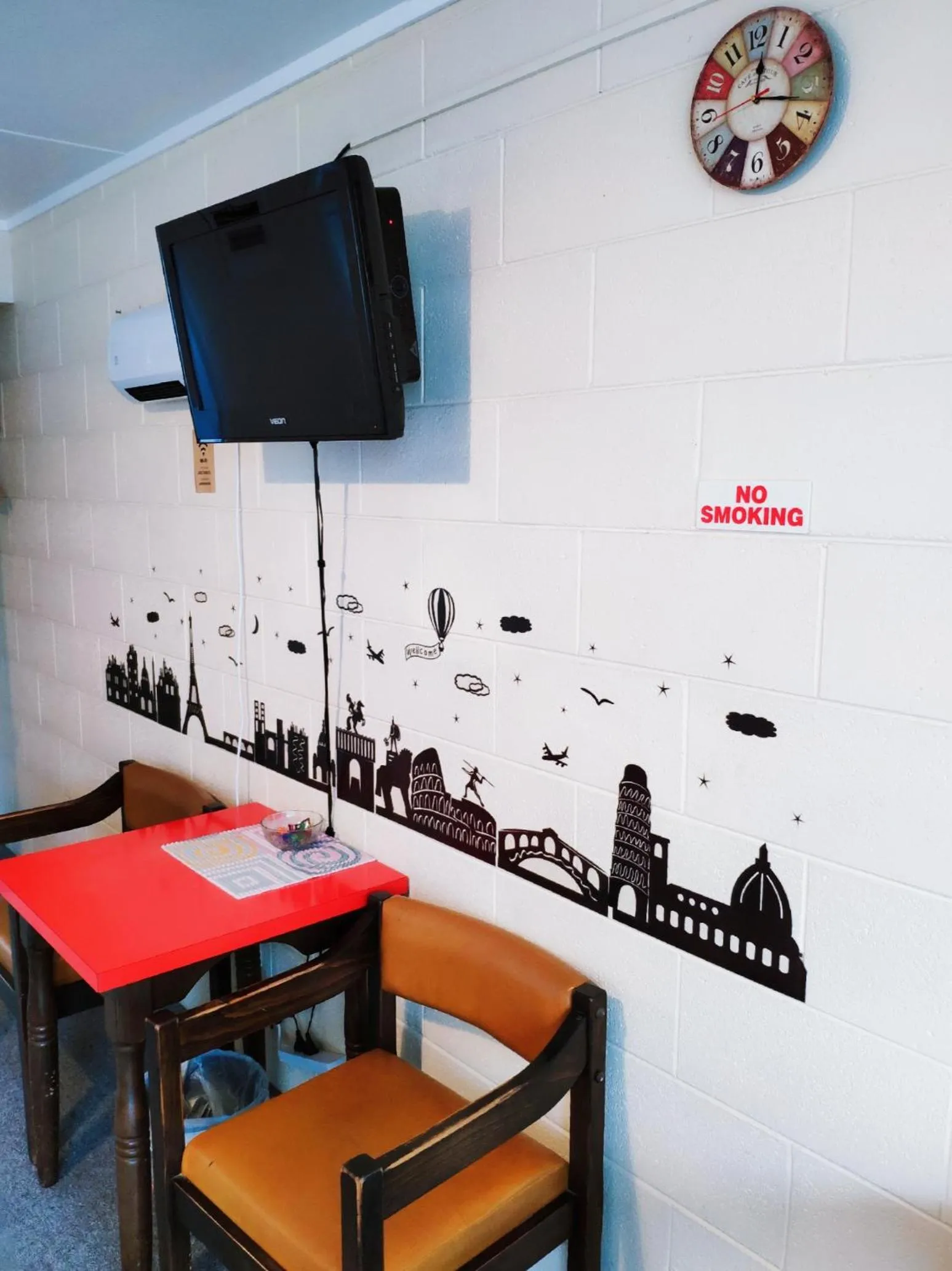 Junction Motel Sanson-Truck Motel