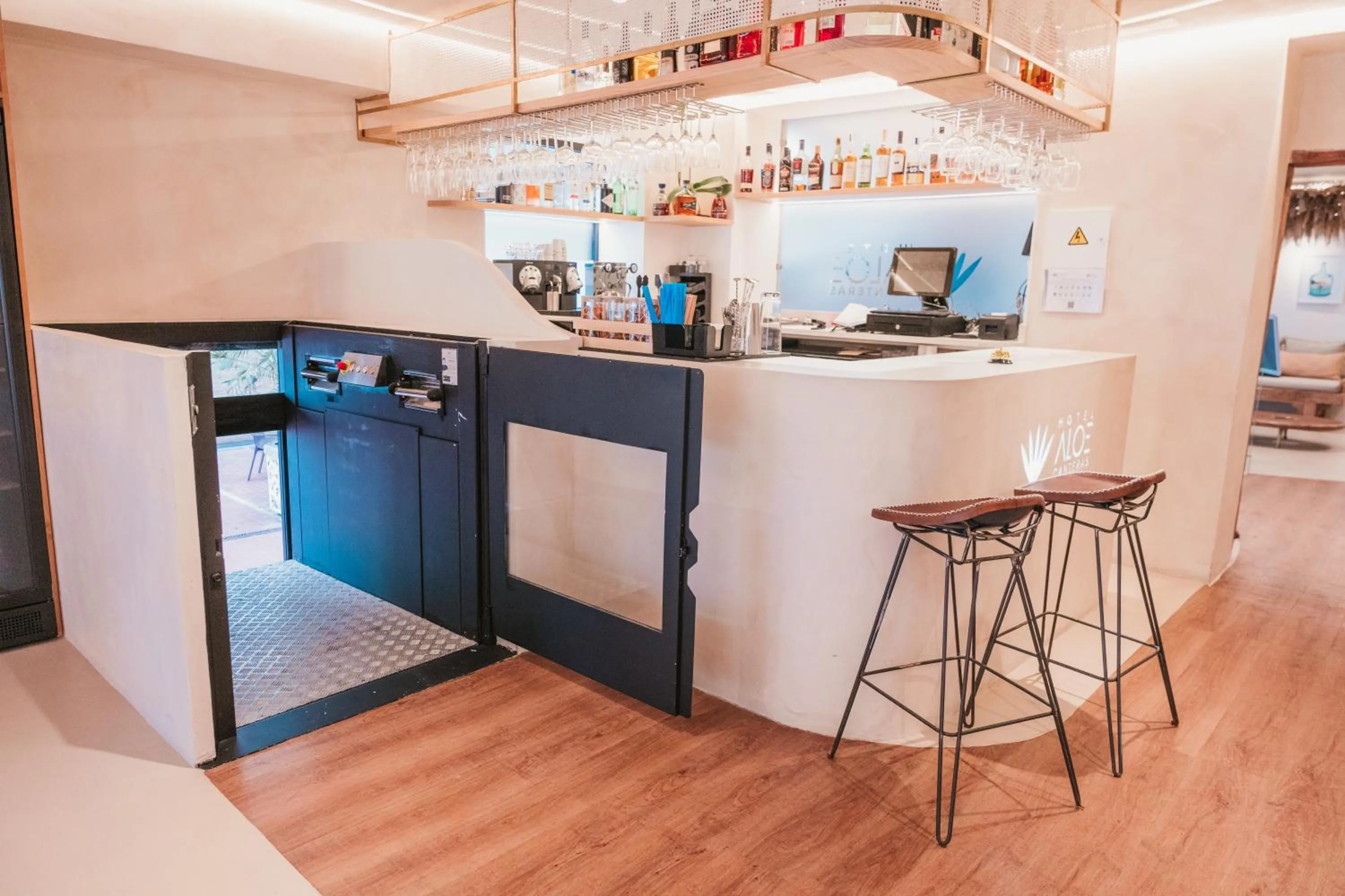 Facility for disabled guests in Hotel Aloe Canteras