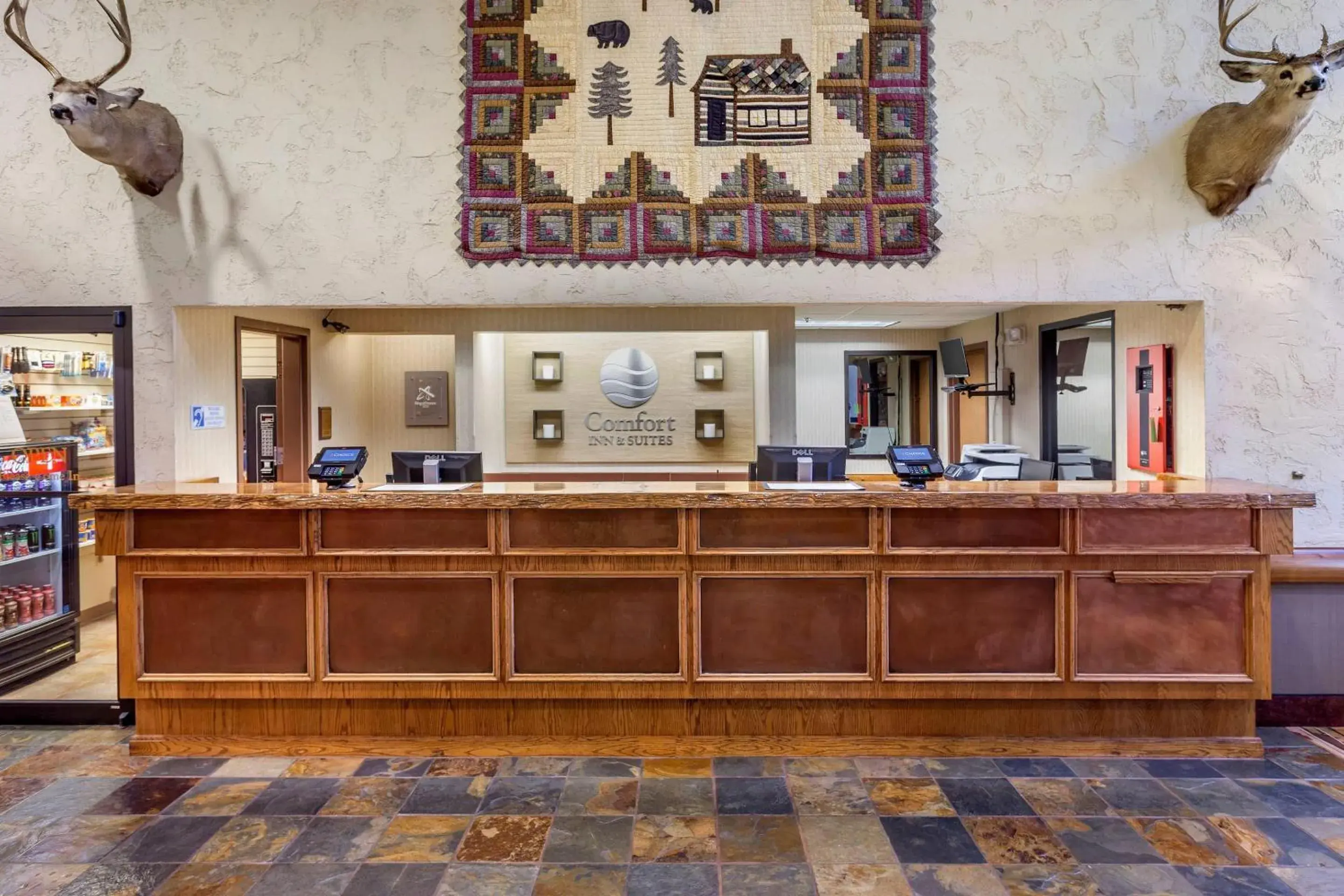 Lobby or reception in Comfort Inn & Suites Branson Meadows Lobby or reception in Comfort Inn & Suites Branson Meadows