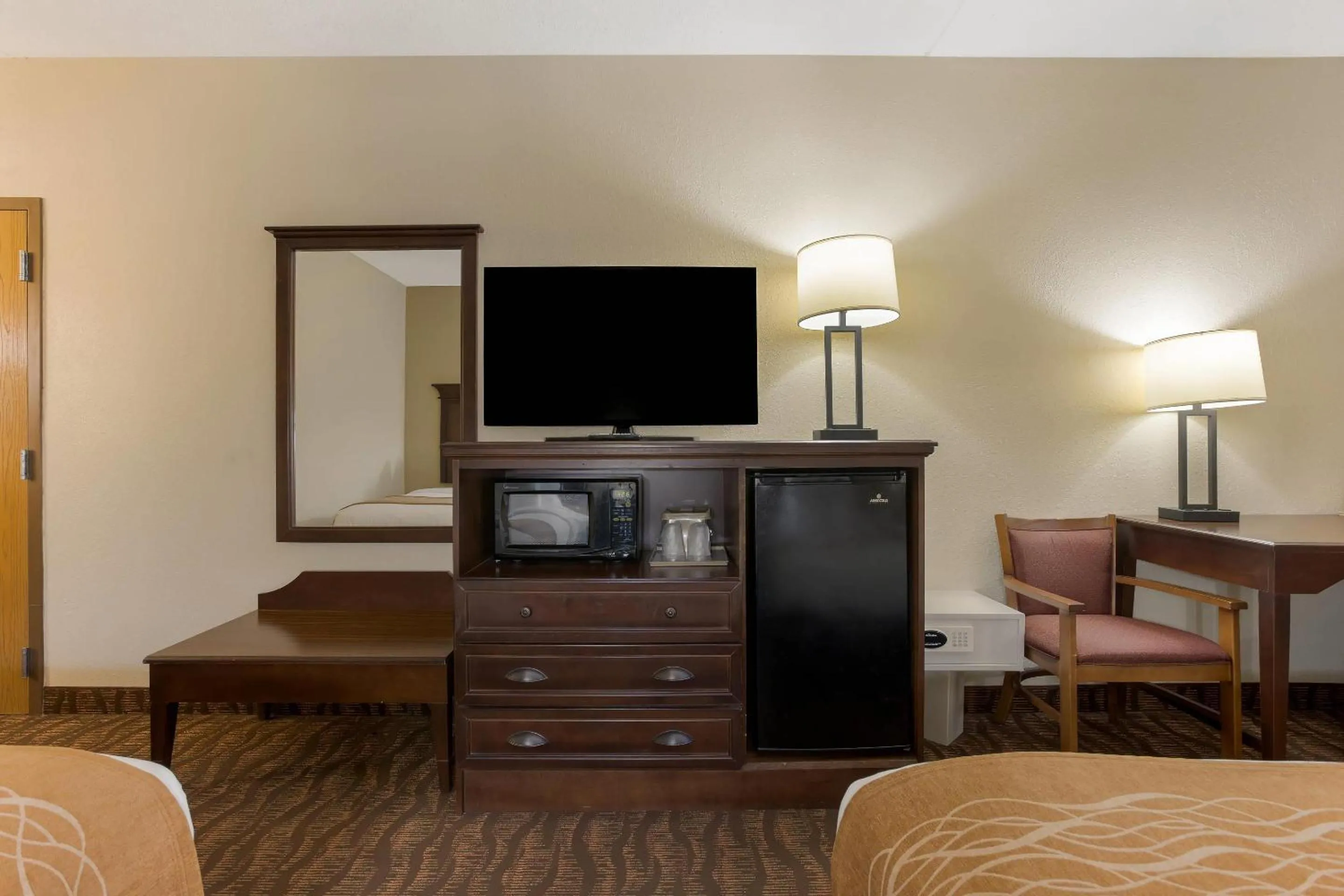 Bedroom in Comfort Inn & Suites Branson Meadows