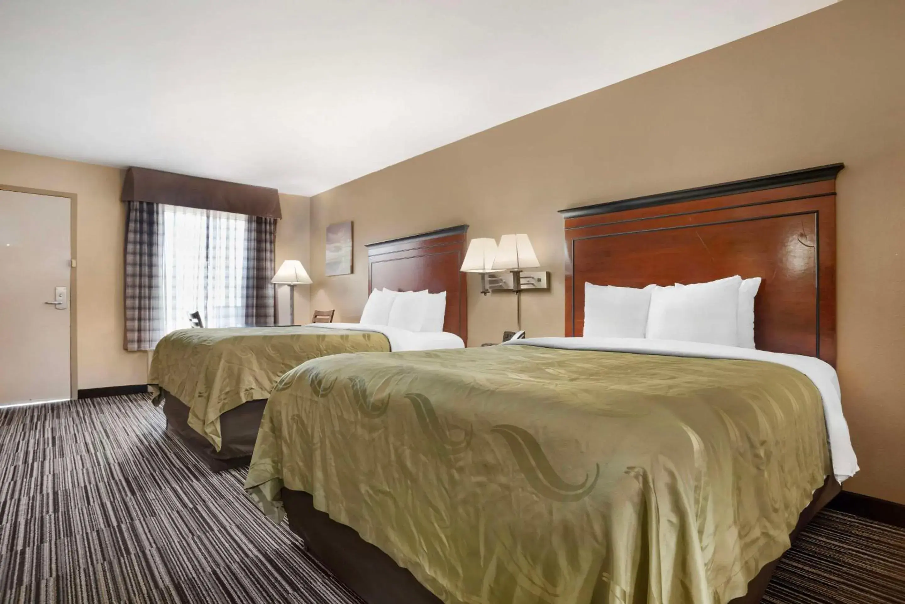 Bedroom, Bed in Quality Inn Bedroom, Bed in Quality Inn
