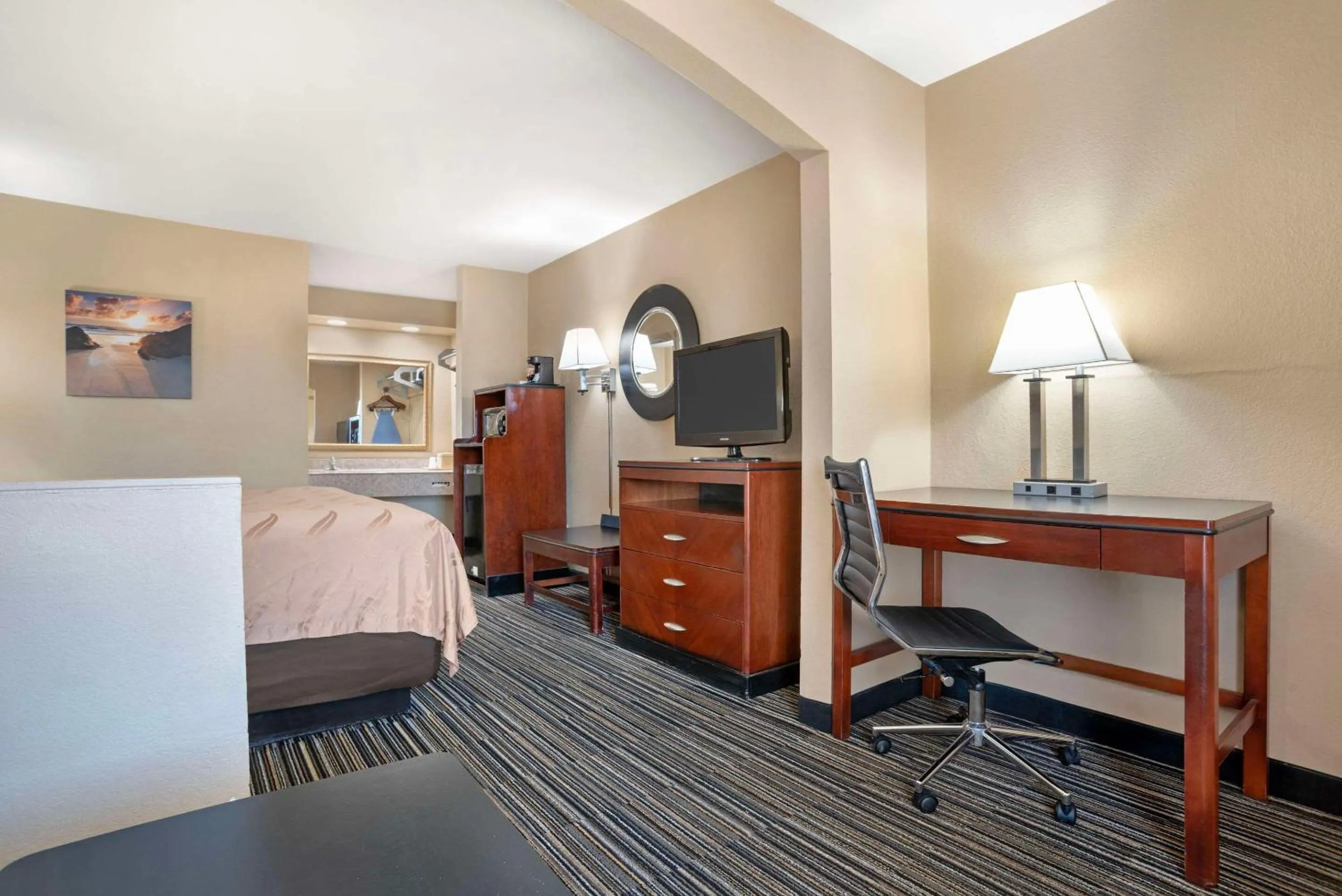 Bedroom, Bed in Quality Inn