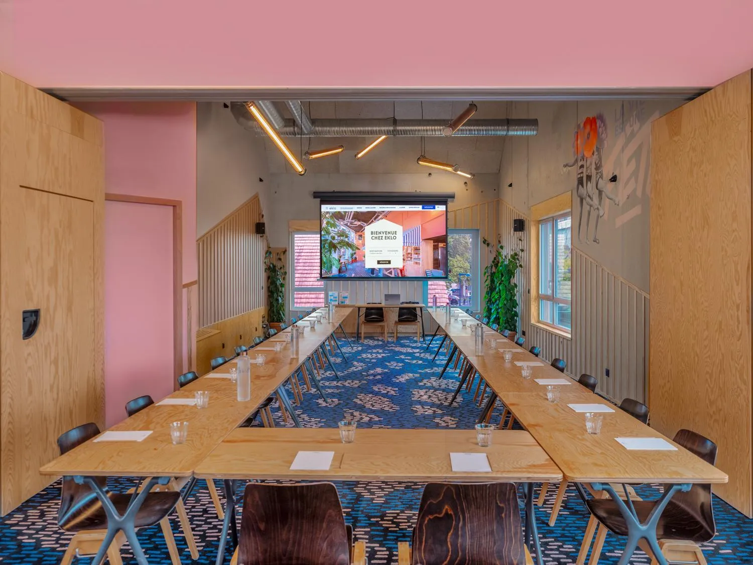 Meeting/conference room in Eklo Hotels Bordeaux Centre Bastide