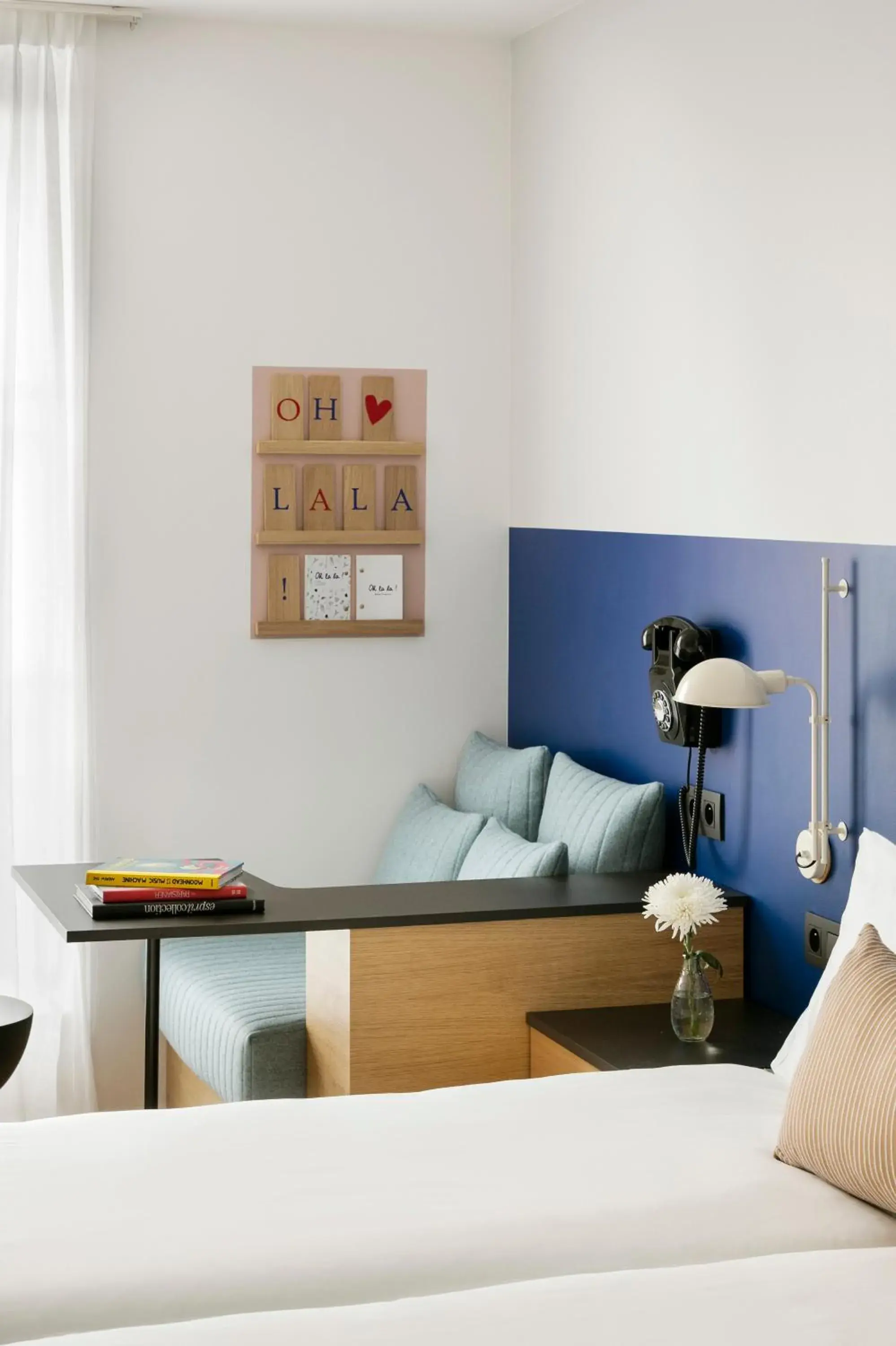 Bedroom, Bed in Oh la la ! Hotel Bar Paris Bastille Bedroom, Bed in Oh la la ! Hotel Bar Paris Bastille